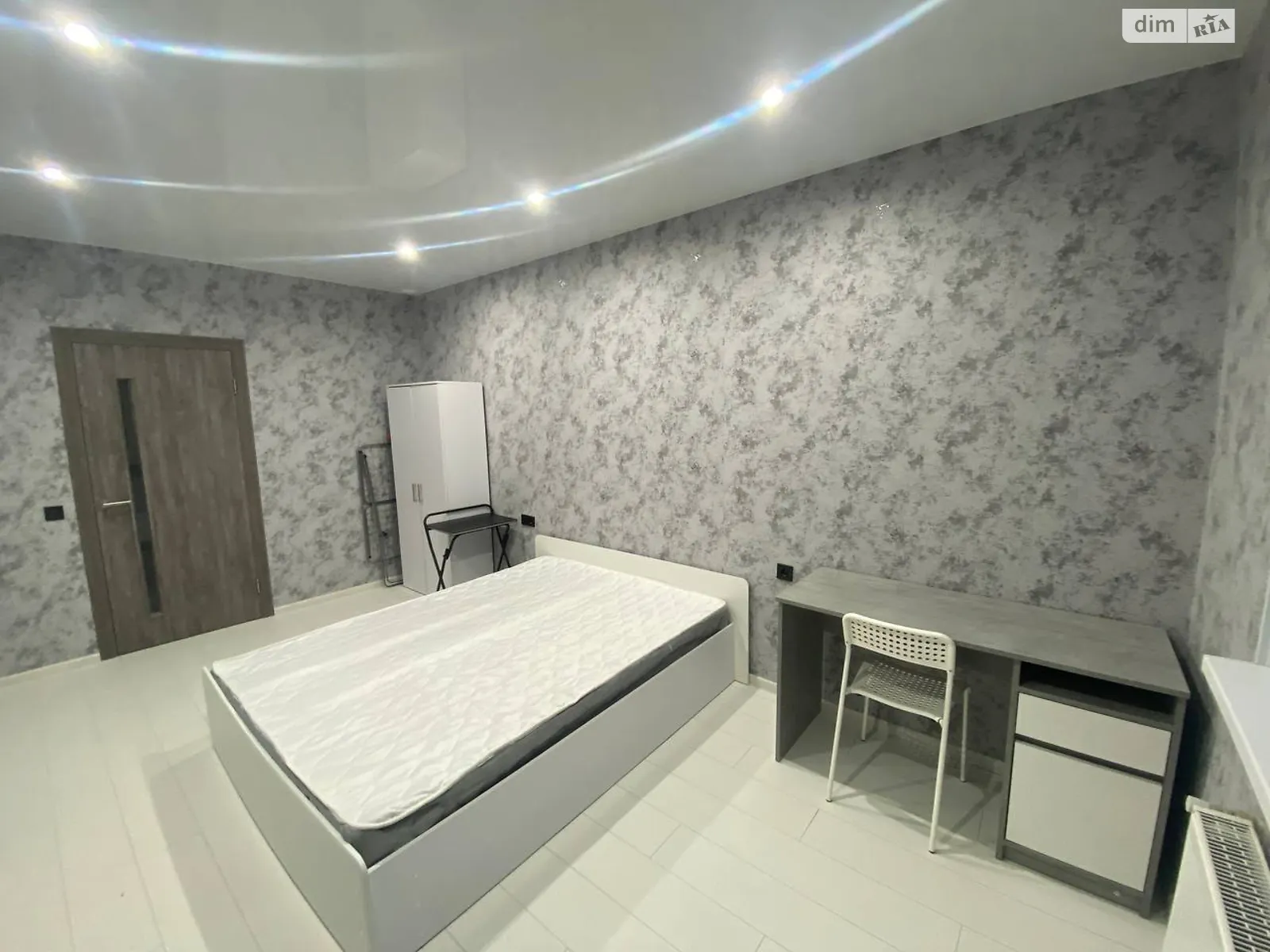 Продается 1-комнатная квартира 38.9 кв. м в Вишневом, ул. Европейская, 32/1Б - фото 1