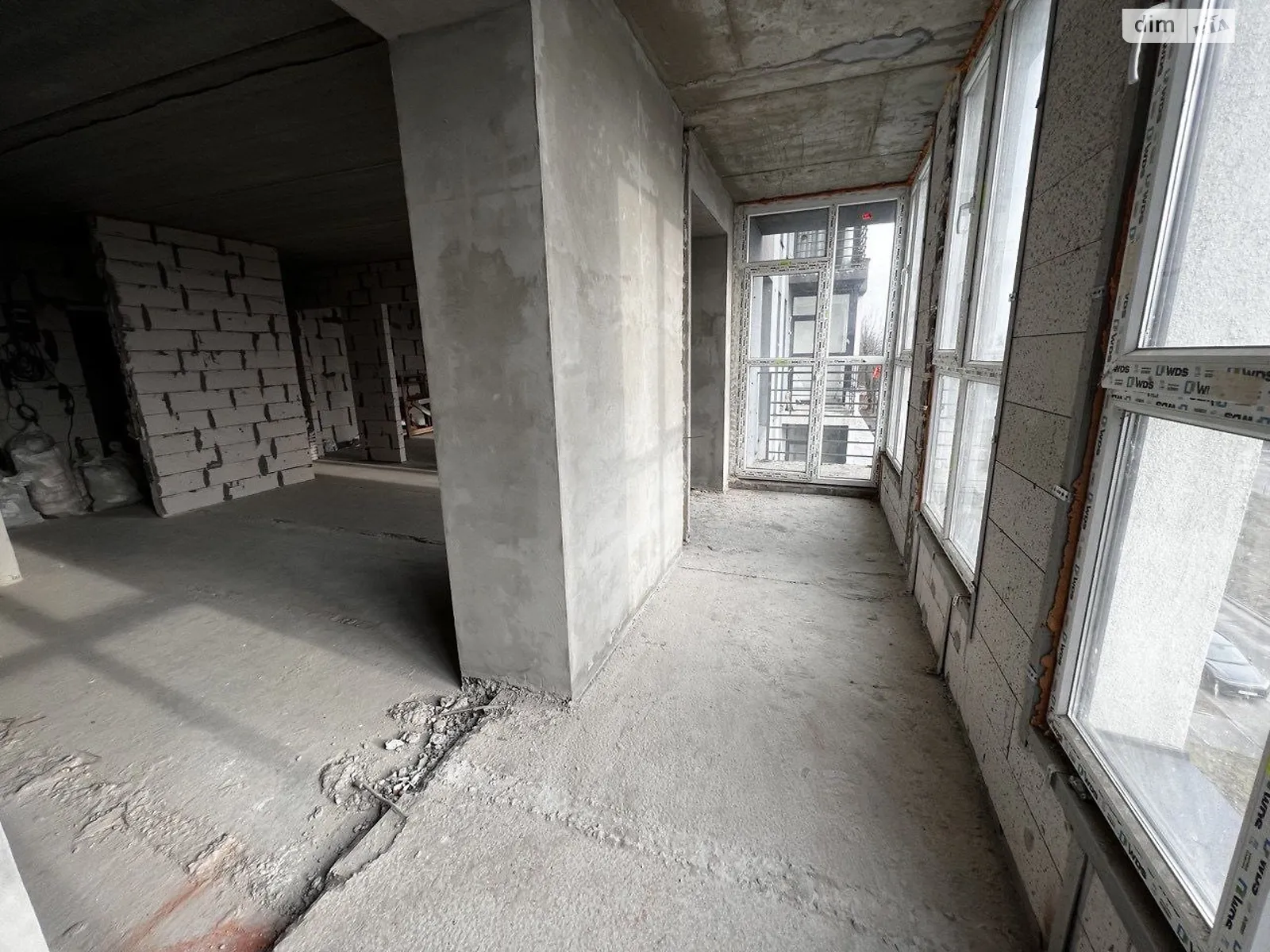 Продается 2-комнатная квартира 70 кв. м в Днепре, ул. Героев Спасателей(Дубинина В.), 6 - фото 1