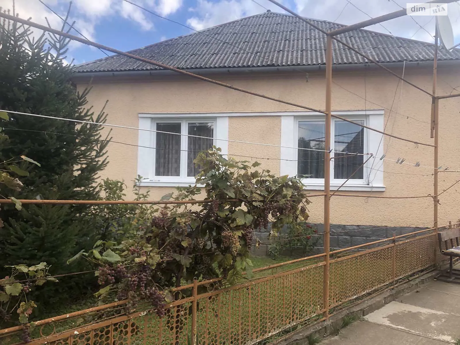 Продается одноэтажный дом 167 кв. м с гаражом, цена: 95000 $ - фото 1