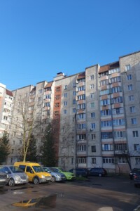 Продаж квартири, Івано-Франківськ, Івасюка вулиця, буд. 42