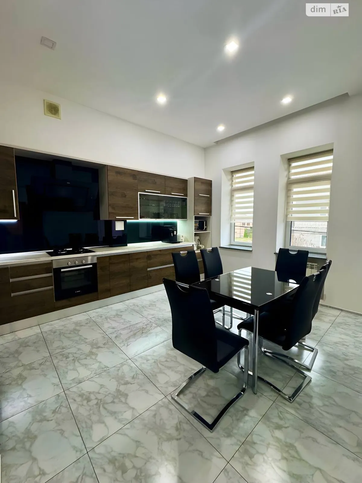 Продается 3-комнатная квартира 104.3 кв. м в Днепре, ул. Ирпенская(Абхазская), 26 - фото 1