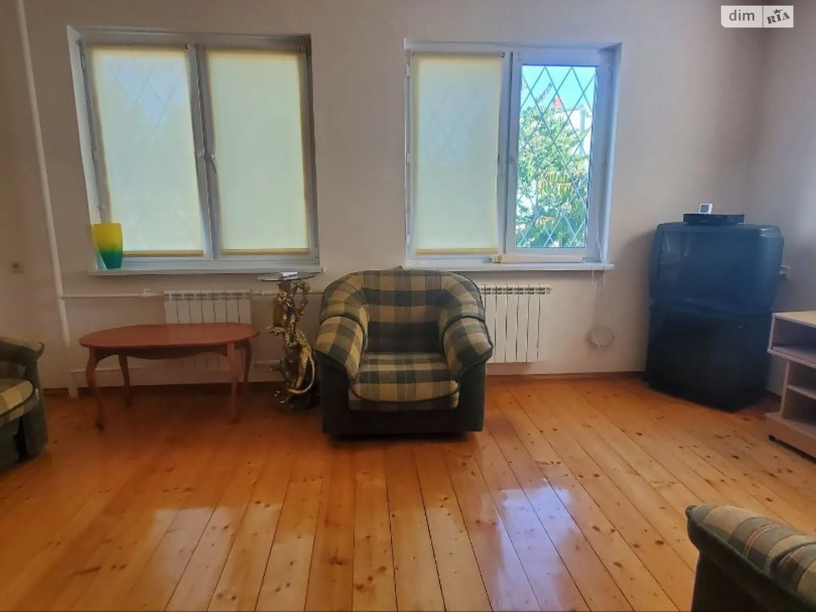 Продается дом на 3 этажа 126 кв. м с мебелью, цена: 185000 $ - фото 1