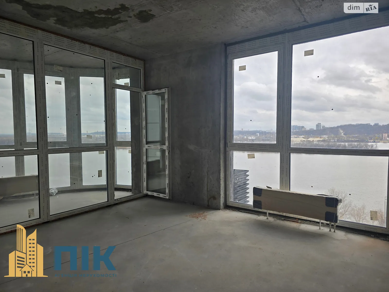 Продается 2-комнатная квартира 78.8 кв. м в Киеве, наб. Днепровская, 15Ж - фото 1