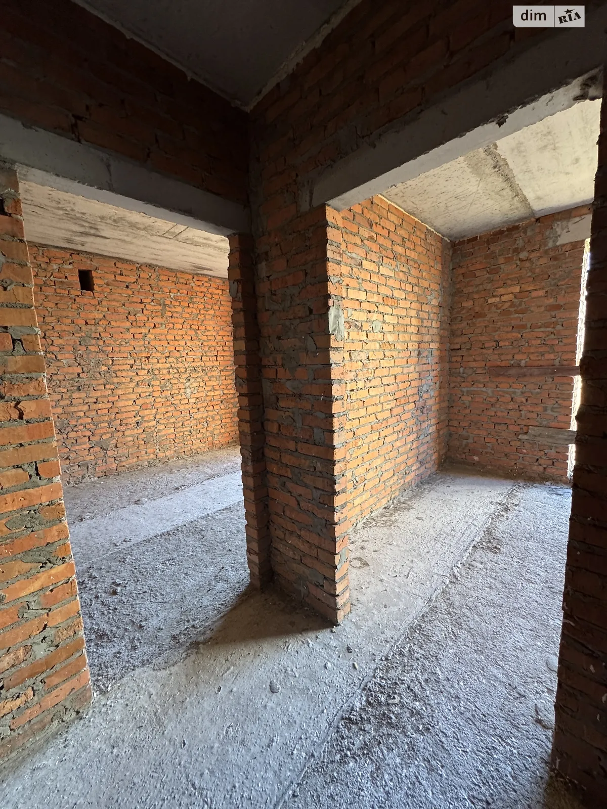 Продается 1-комнатная квартира 41 кв. м в Буче, ул. Яблонская - фото 1