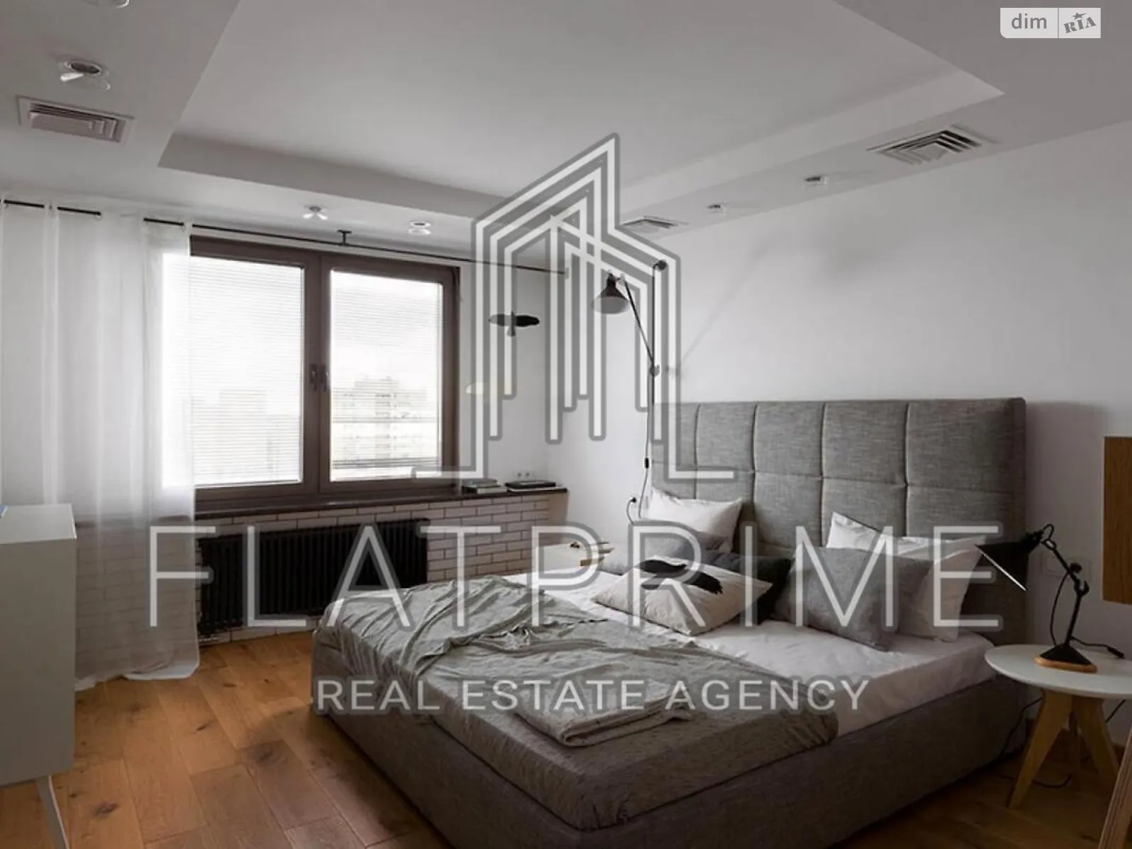 Продается 2-комнатная квартира 130 кв. м в Киеве, просп. Голосеевский(40-летия Октября), 58 - фото 1