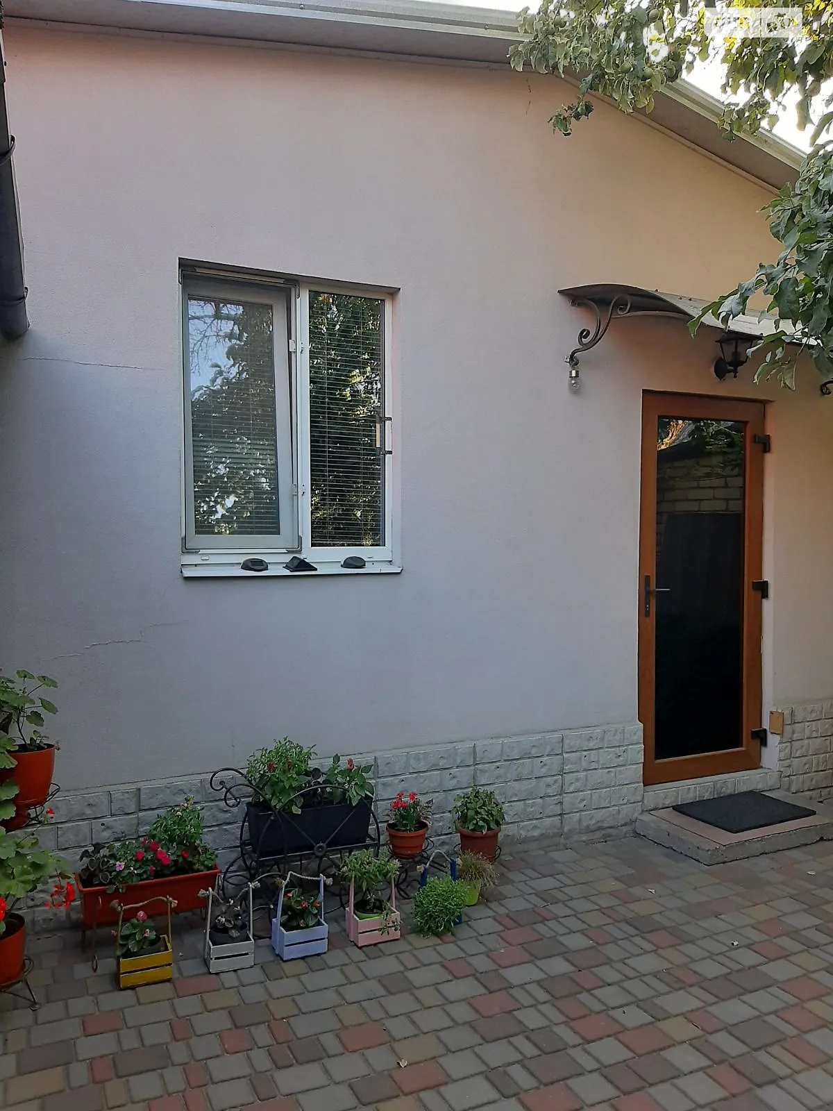 Сдается в аренду одноэтажный дом 62.2 кв. м с камином, цена: 24000 грн - фото 1