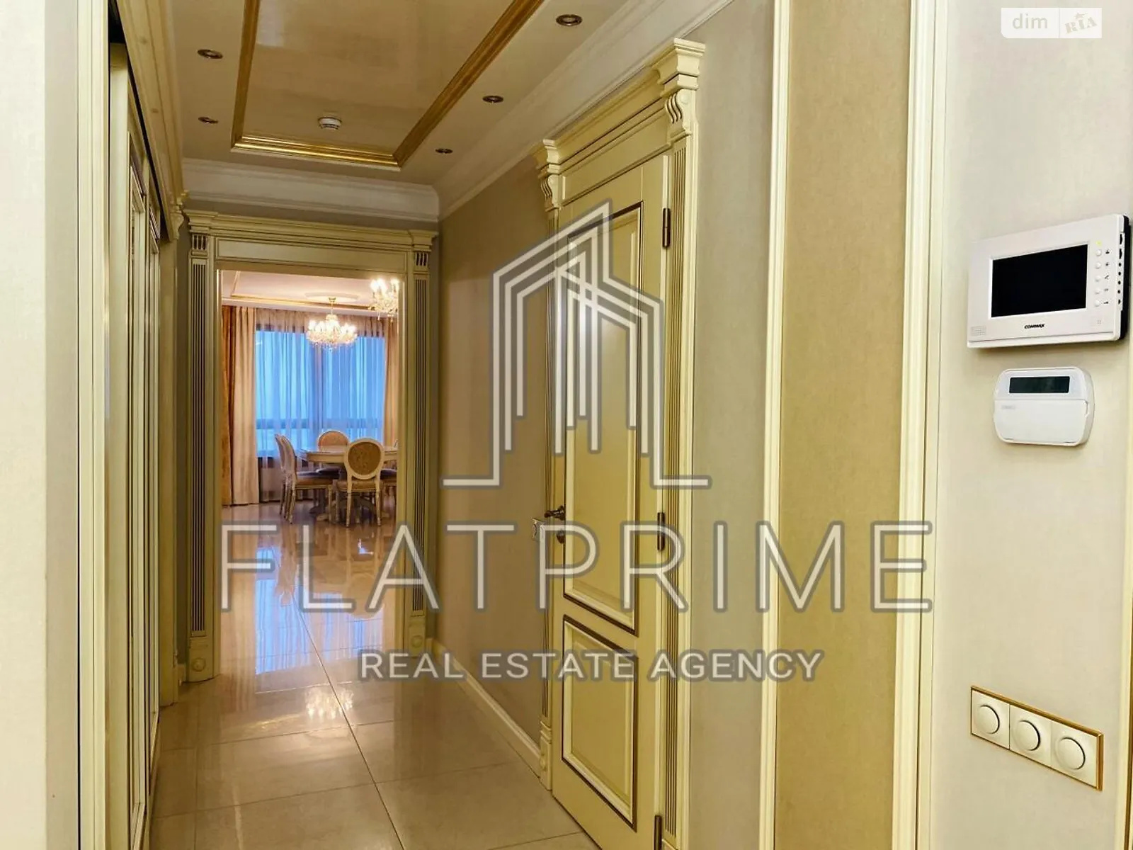 Продается 2-комнатная квартира 137.3 кв. м в Киеве, просп. Голосеевский(40-летия Октября), 60 - фото 1