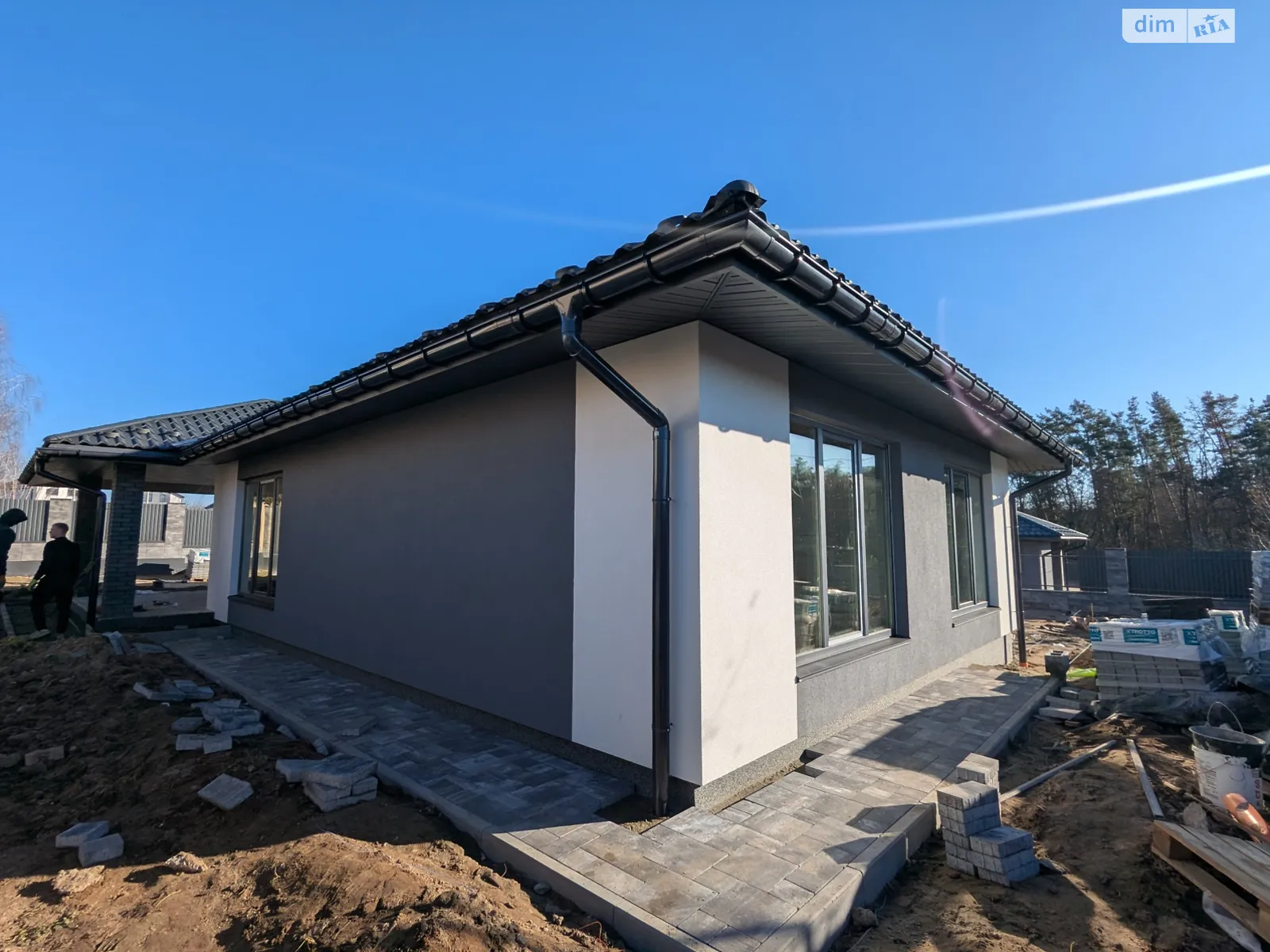 Продается одноэтажный дом 157 кв. м с садом, цена: 165000 $ - фото 1