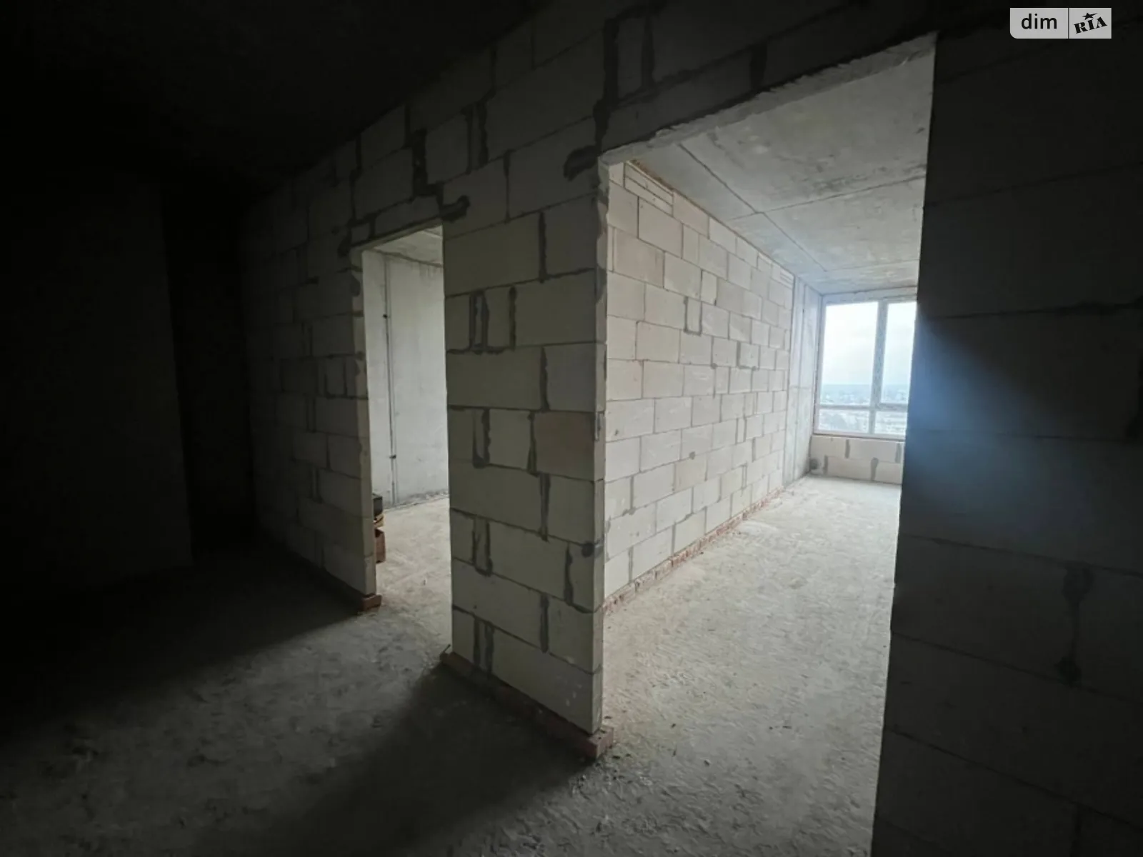 Продается 2-комнатная квартира 68 кв. м в Житомире, пл. Художественные Ворота, 1 - фото 1