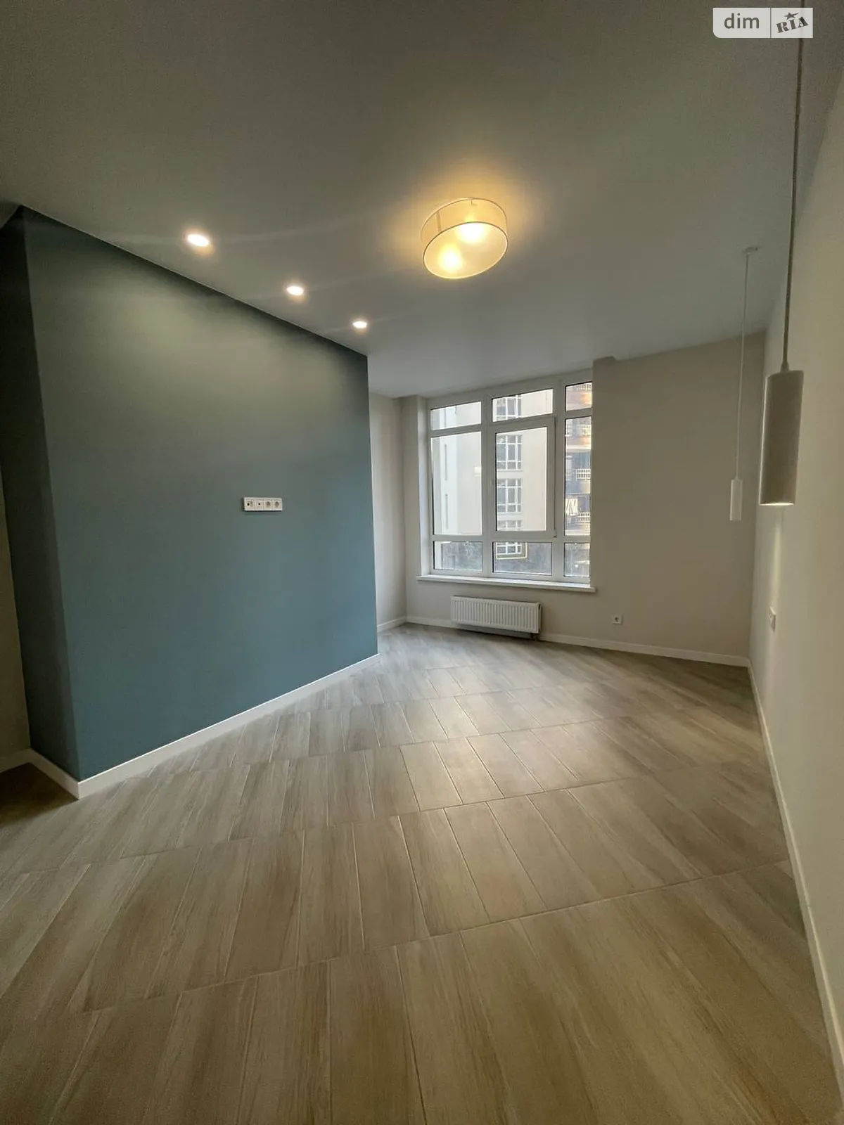 Продається 2-кімнатна квартира 59 кв. м у Ірпені, вул. Ольги Кобилянської(Достоєвського), 1В/8 - фото 1