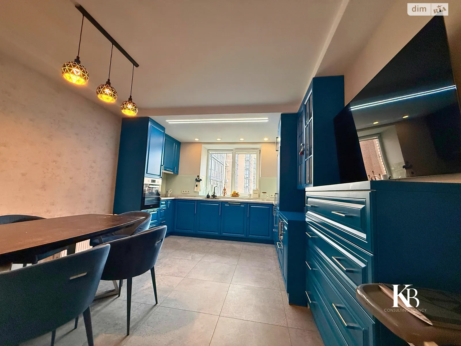 Продается 3-комнатная квартира 82.2 кв. м в Днепре, ул. Набережная Победы, 42Ф - фото 1