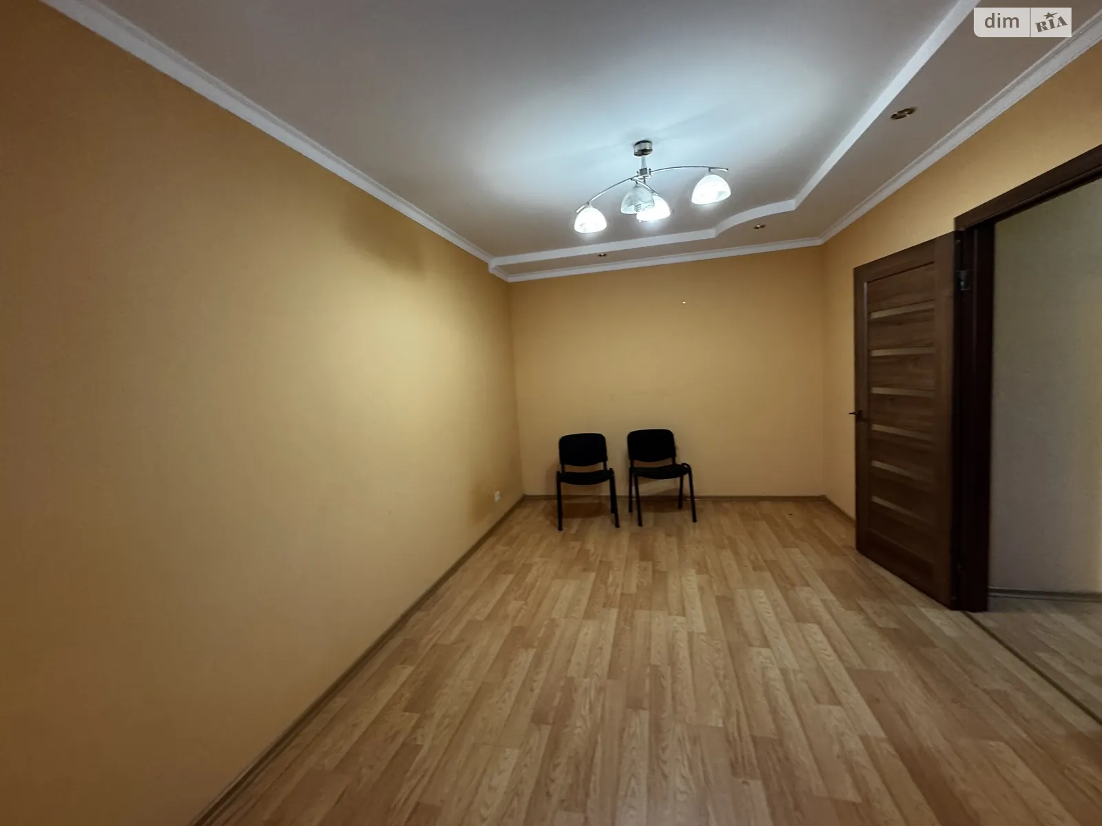 Сдается в аренду офис 72 кв. м в бизнес-центре, цена: 18000 грн - фото 1