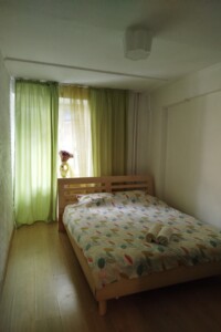 Сниму квартиру посуточно в Украине