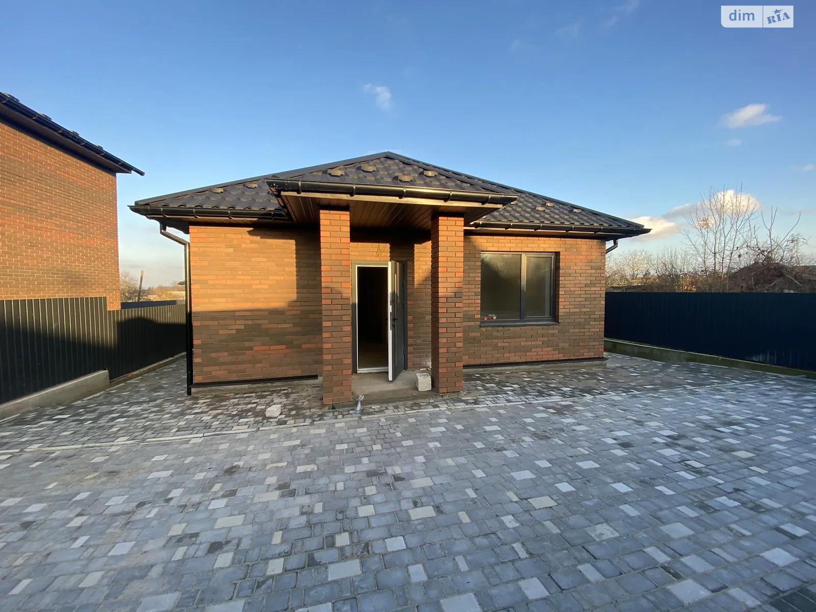 Продається одноповерховий будинок 85 кв. м з каміном, цена: 95000 $ - фото 1