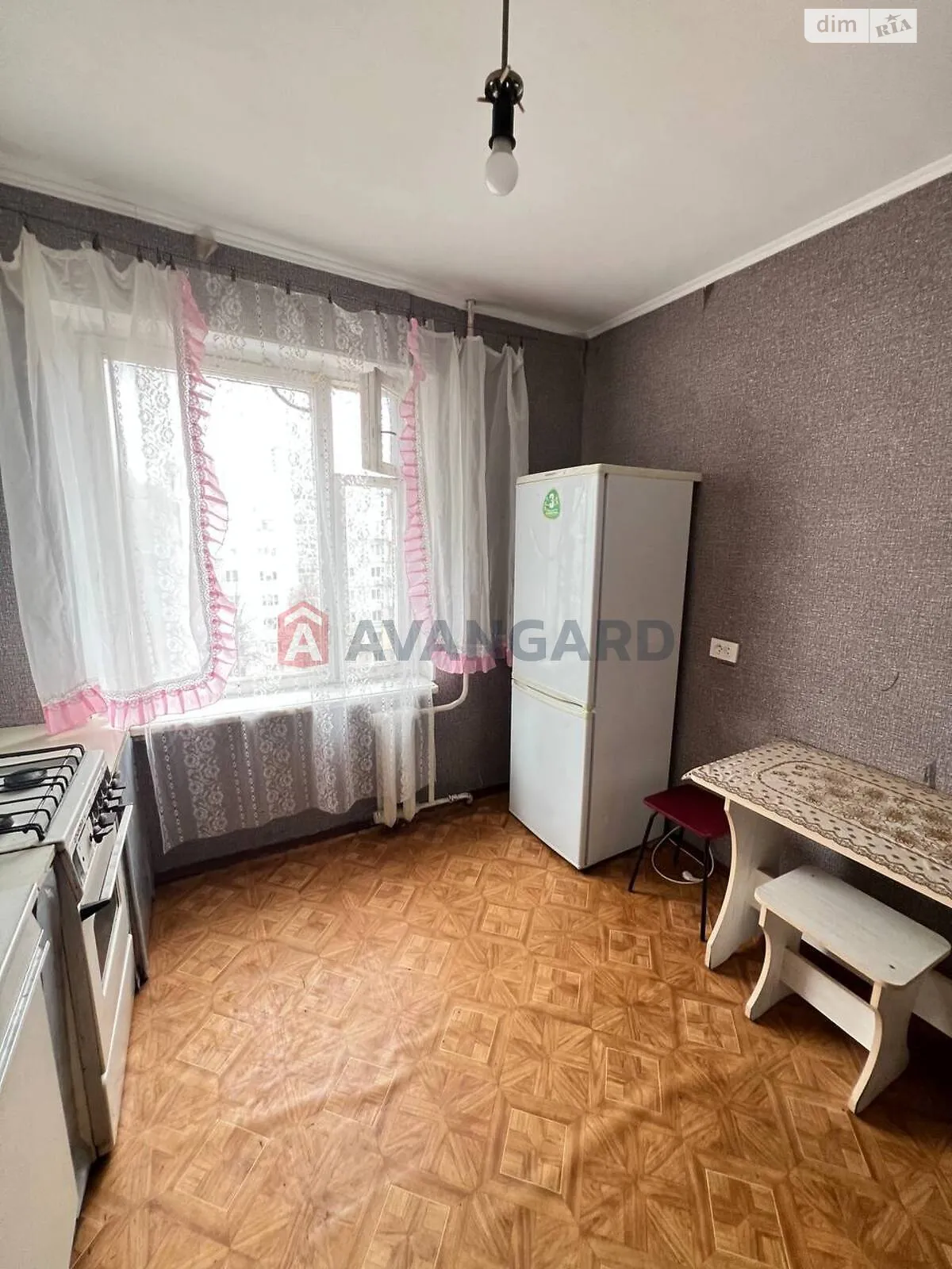 2-комнатная квартира 54 кв. м в Запорожье, ул. Авраменко, 7 - фото 1