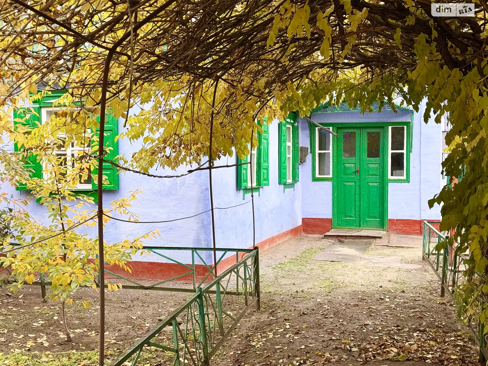 Продается одноэтажный дом 46.3 кв. м с участком, цена: 19800 $ - фото 1