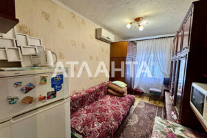 Продажа комнаты, Одесса, р‑н. Хаджибейский, Героев Крут (Валентины Терешковой) улица, дом 30