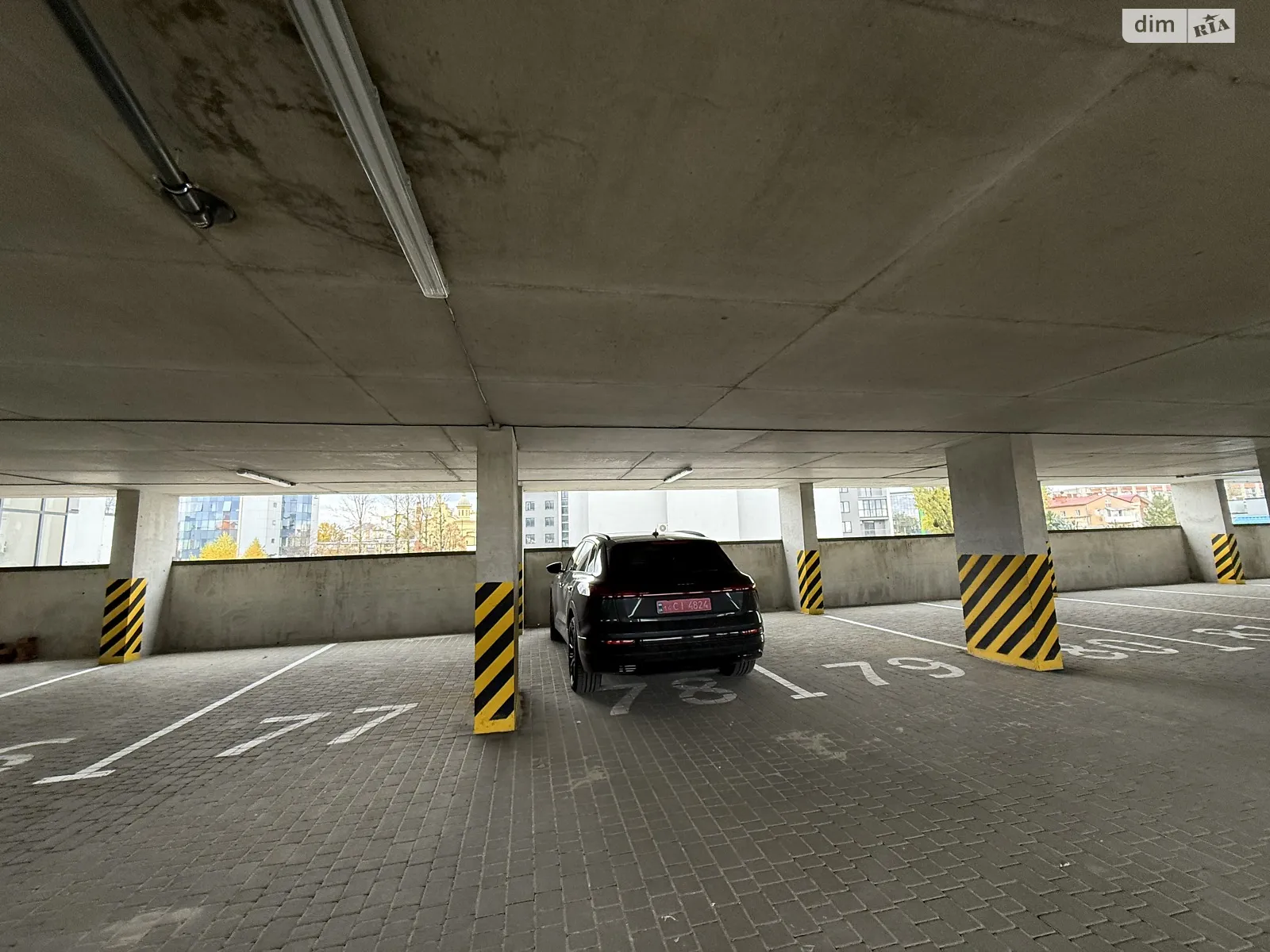 Сдается в аренду подземный паркинг под легковое авто на 14.77 кв. м, цена: 2500 грн - фото 1