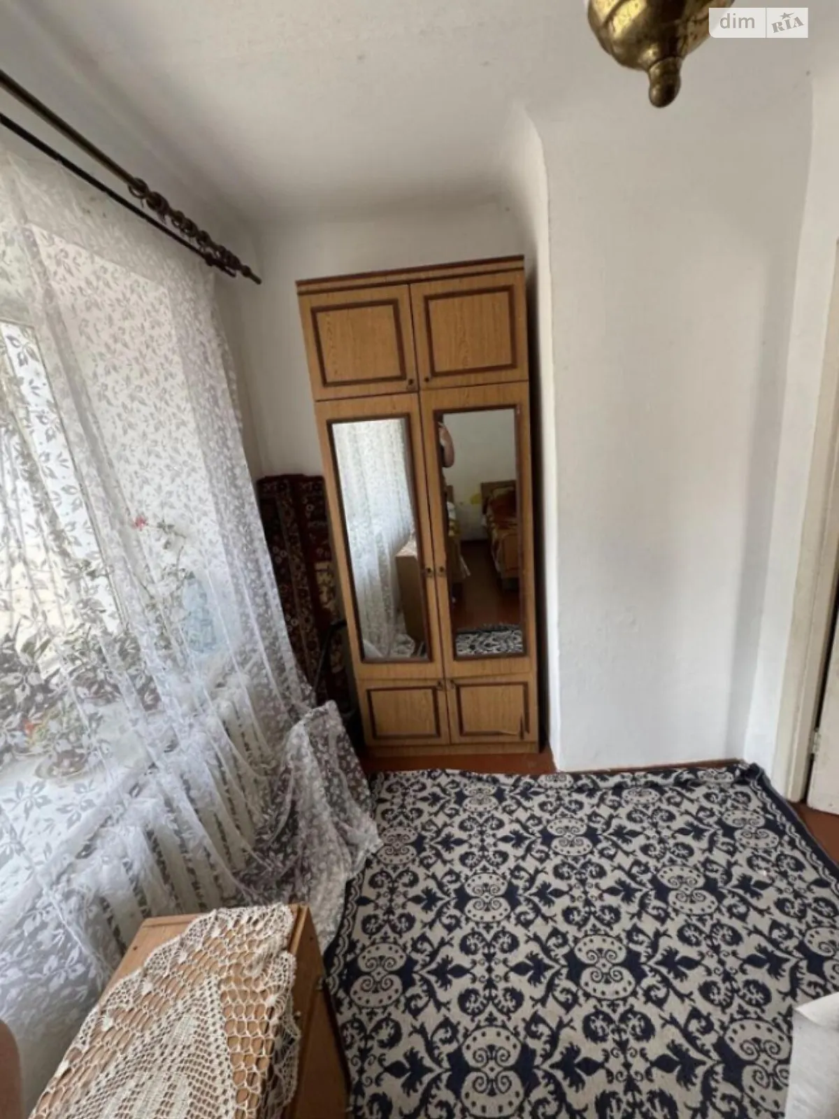 Продается 2-комнатная квартира 37.5 кв. м в Ровно, ул. Дорошенко Петра - фото 1