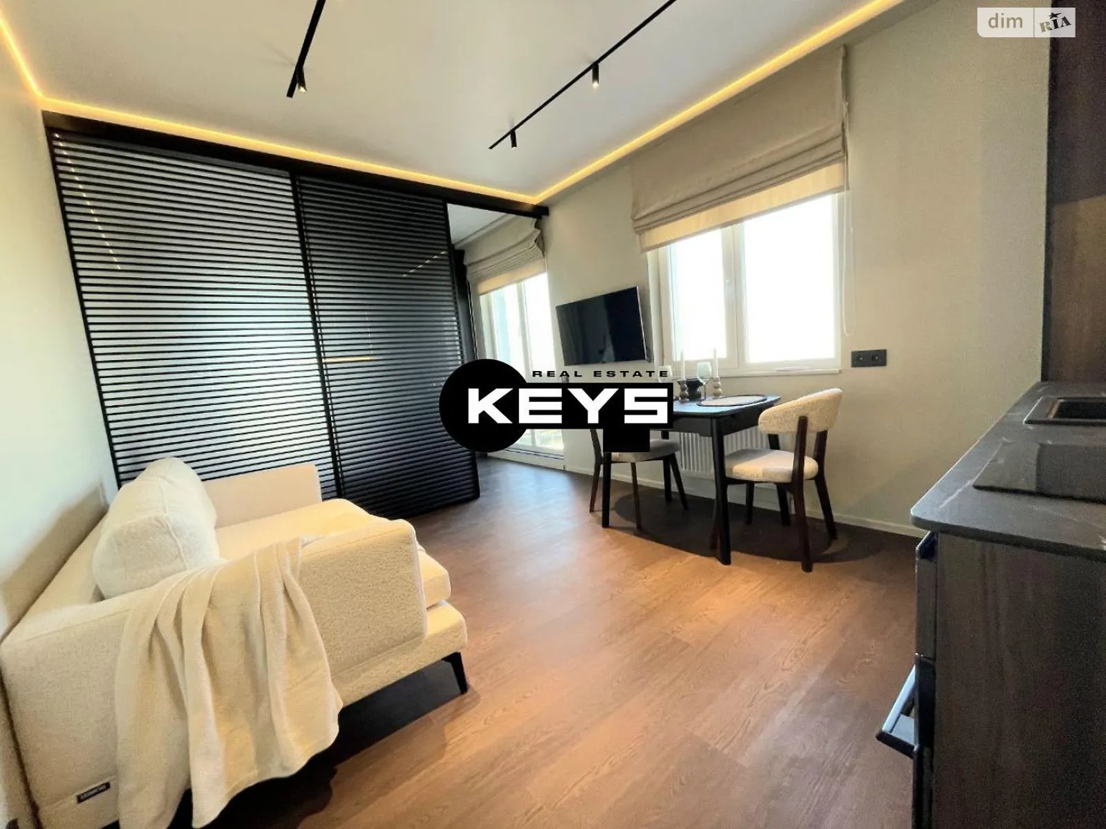 Продается 1-комнатная квартира 29 кв. м в Киеве, ул. Михаила Максимовича, 24 - фото 1