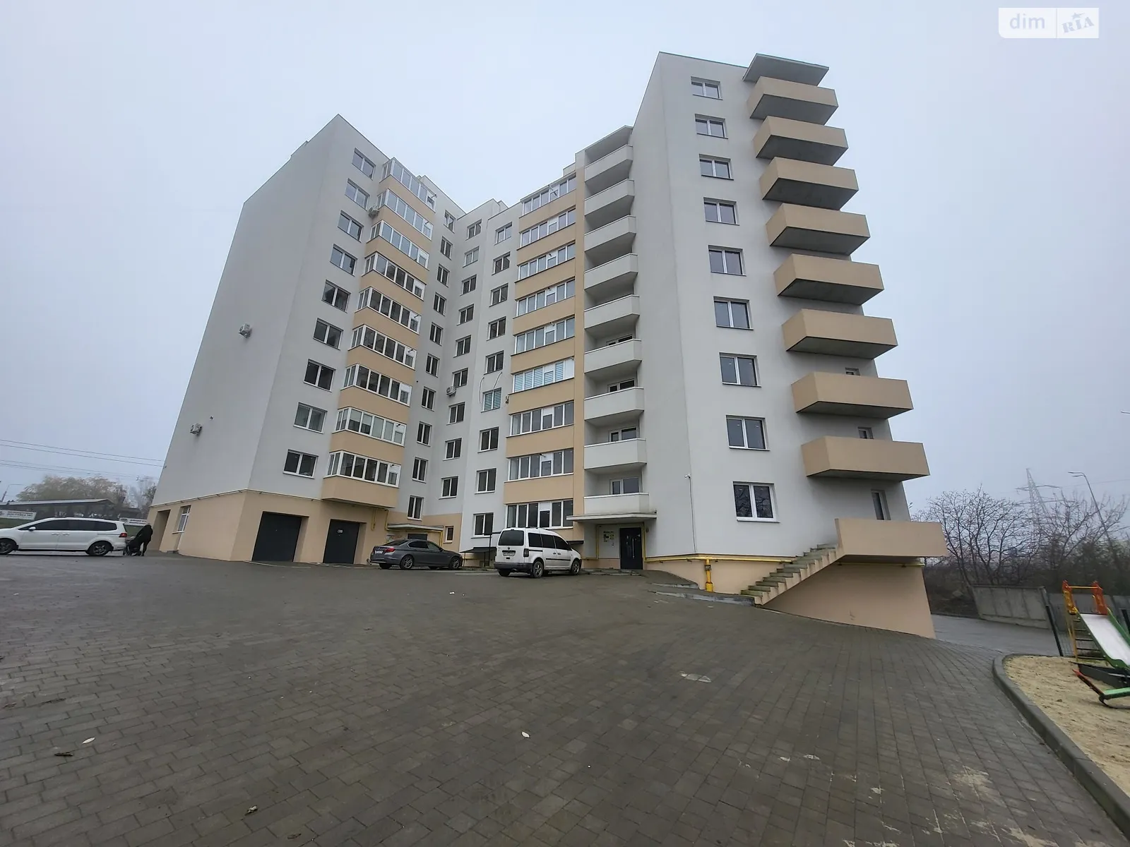 2-кімнатна квартира 69 кв. м у Тернополі, вул. Довженка Олександра - фото 1