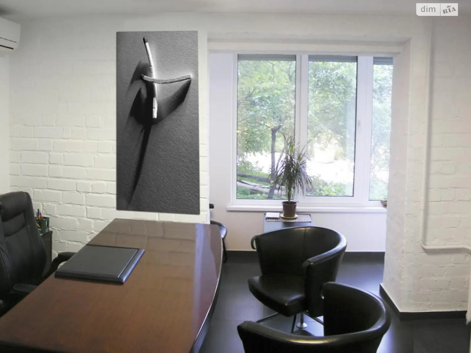 Продається офіс 53.9 кв. м в бізнес-центрі, цена: 78600 $ - фото 1