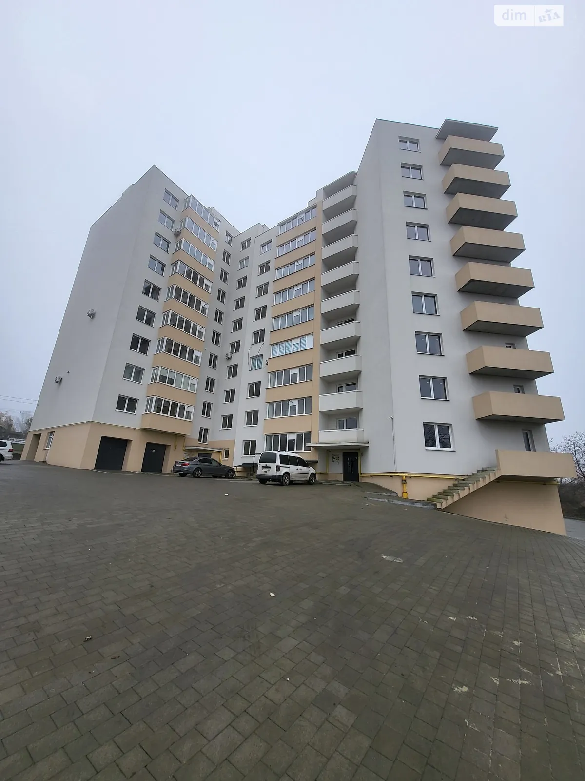 2-кімнатна квартира 69 кв. м у Тернополі, вул. Довженка Олександра - фото 1