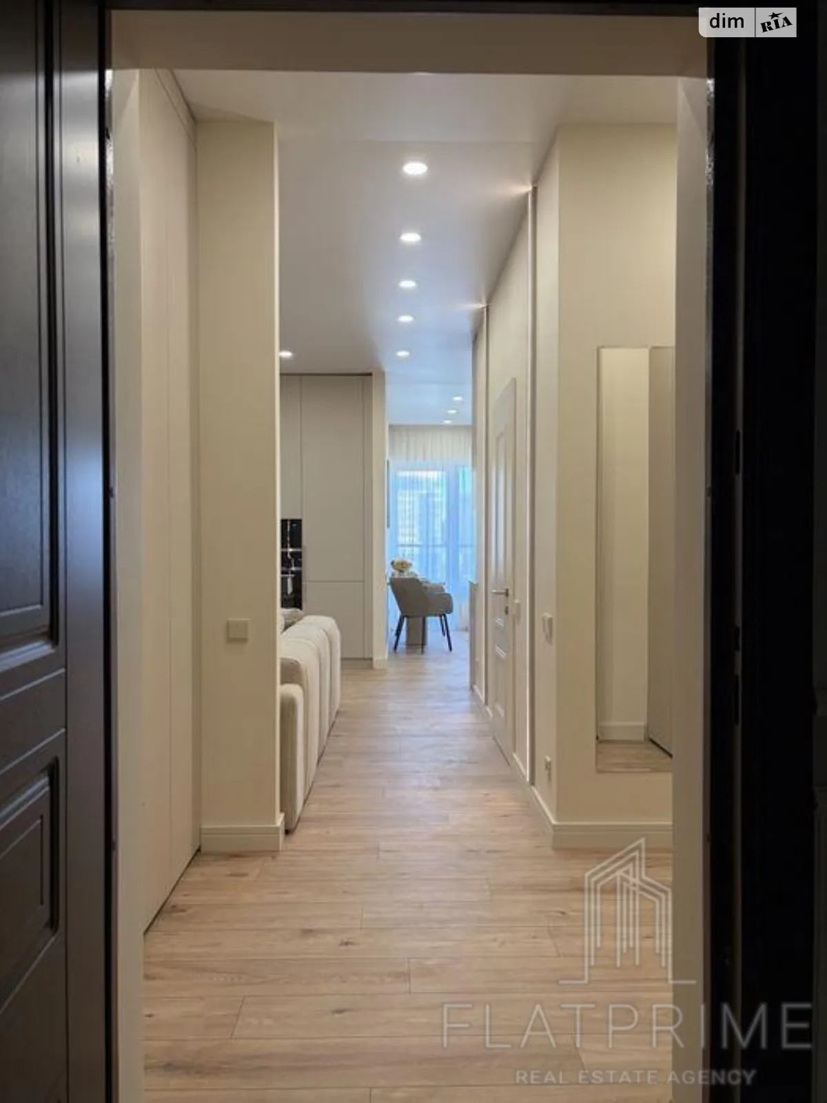 Продается 1-комнатная квартира 65.7 кв. м в Киеве, ул. Антоновича(Горького), 109 - фото 1