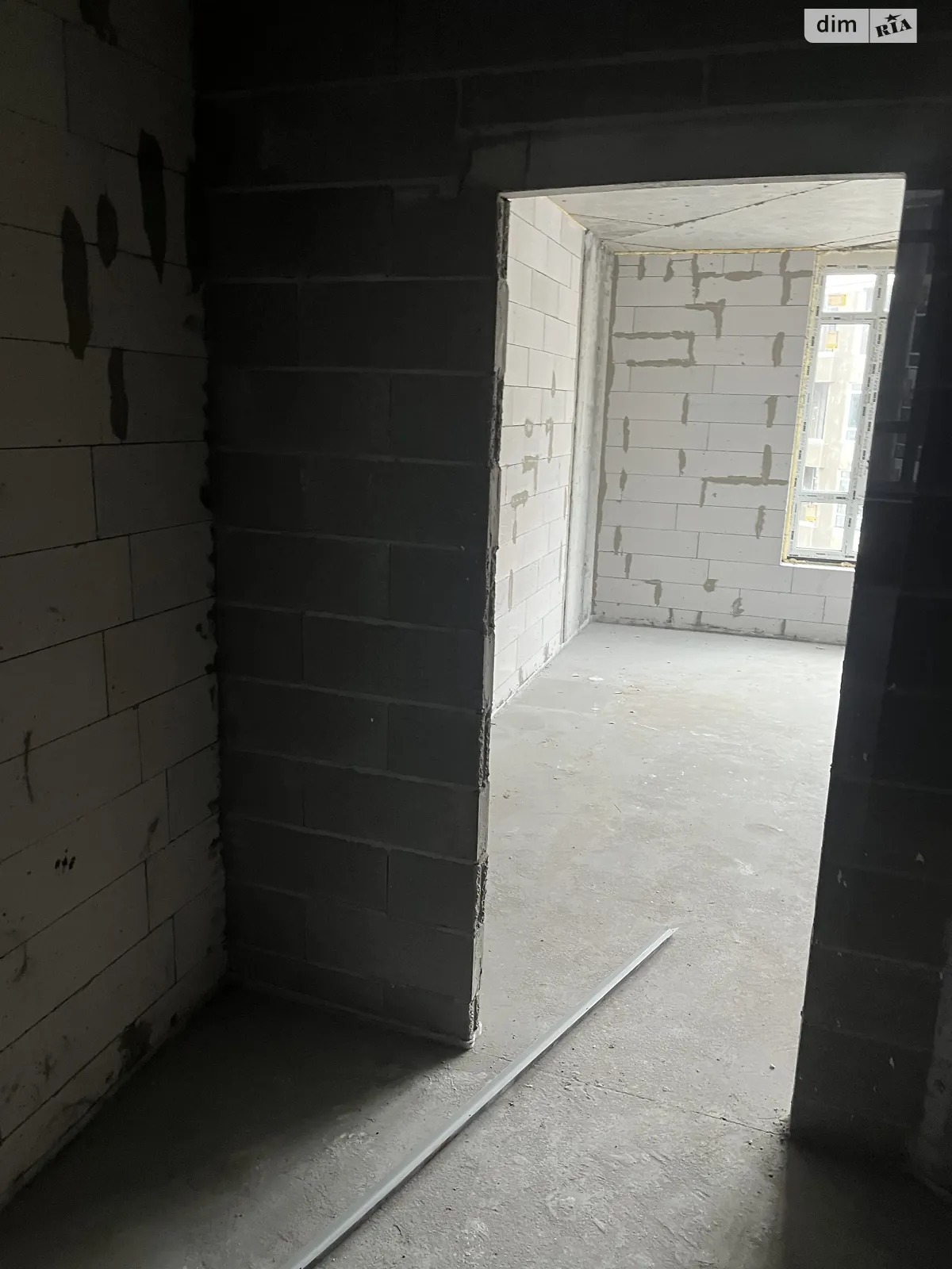 Продается 1-комнатная квартира 39 кв. м в Ирпене, ул. Ольги Кобылянской(Достоевского), 1В/2 - фото 1