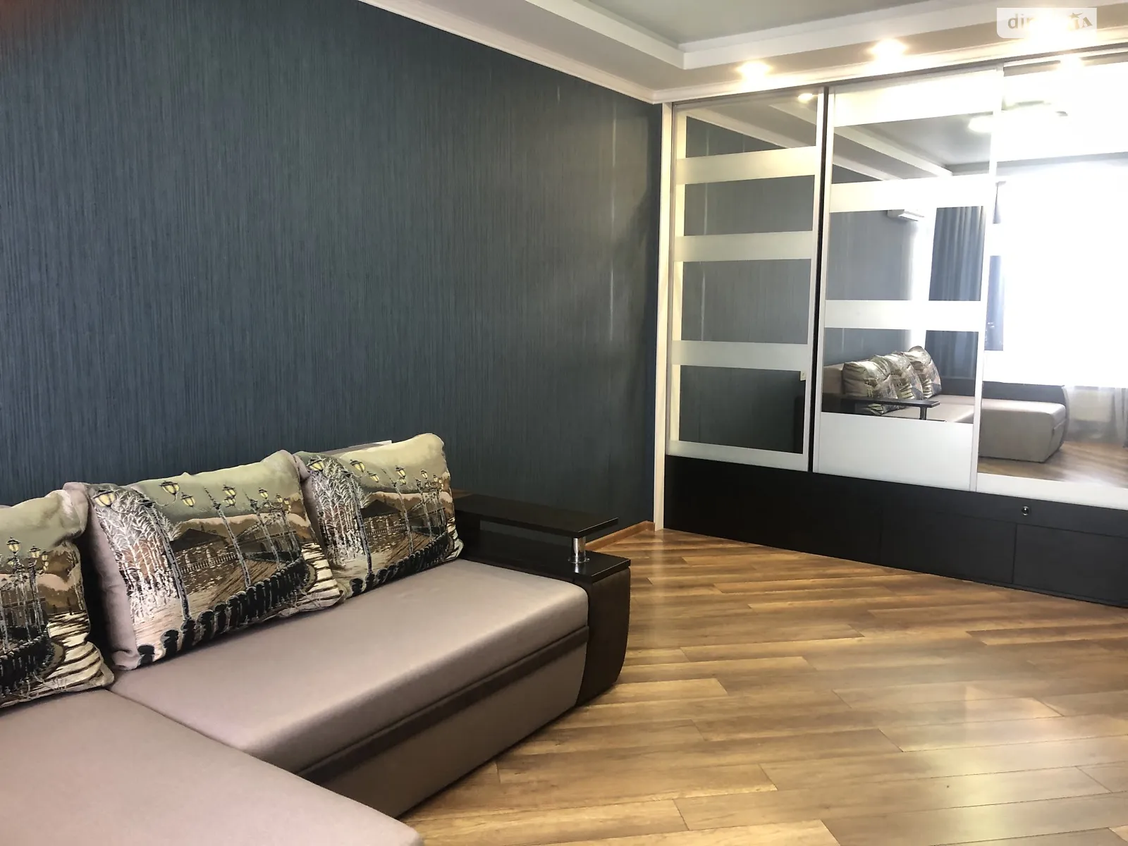 Сдается в аренду 1-комнатная квартира 40 кв. м в Одессе, ул. Валерия Самофалова, 16А/1 - фото 1