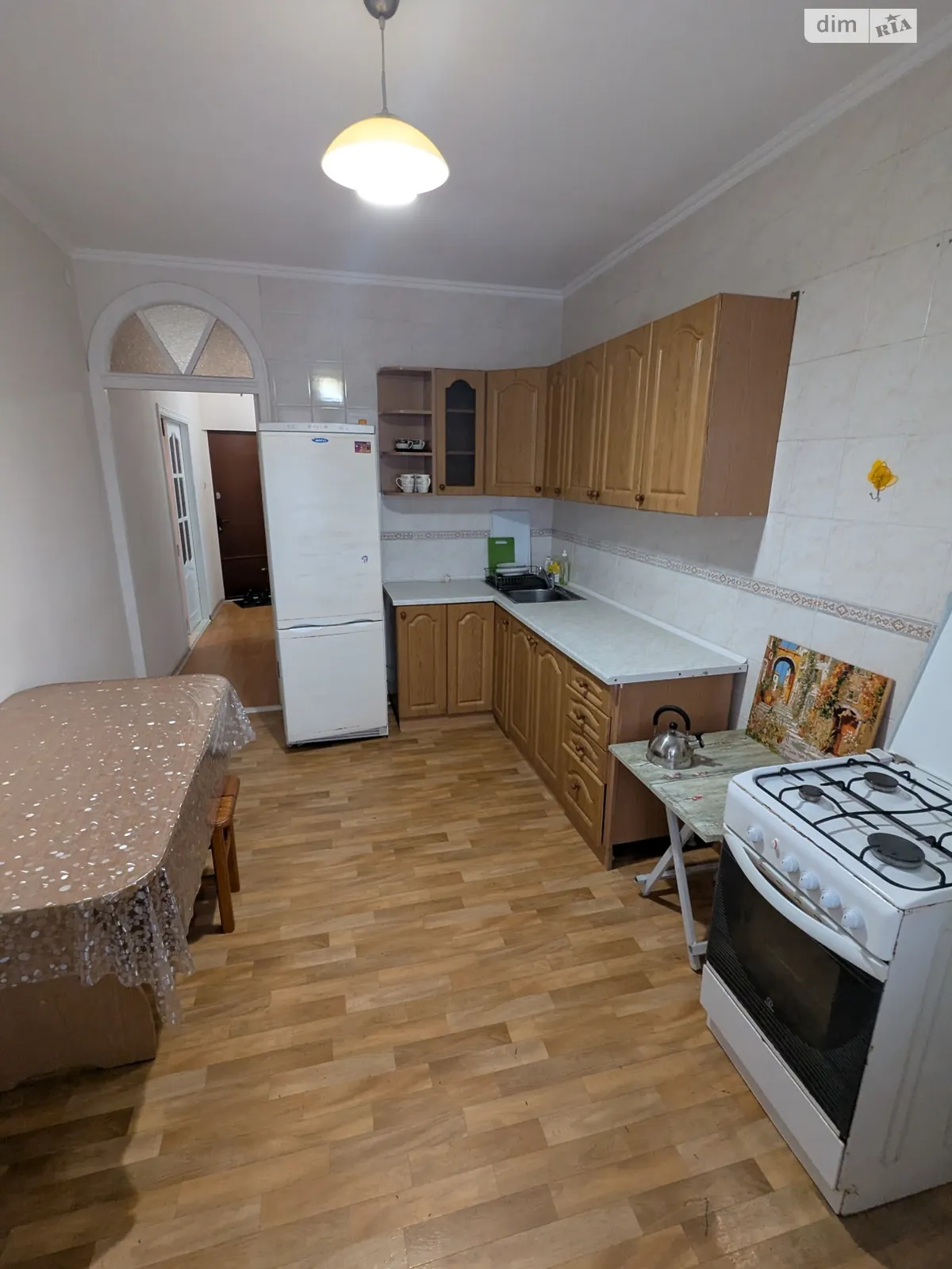 Продается 1-комнатная квартира 44.3 кв. м в Черноморске, ул. Защитников Украины(1 Мая) - фото 1