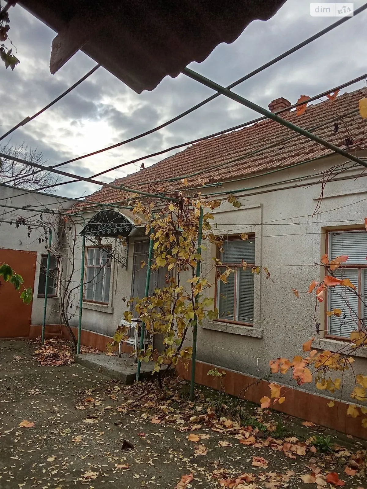 Продается одноэтажный дом 100 кв. м с балконом, цена: 42000 $ - фото 1