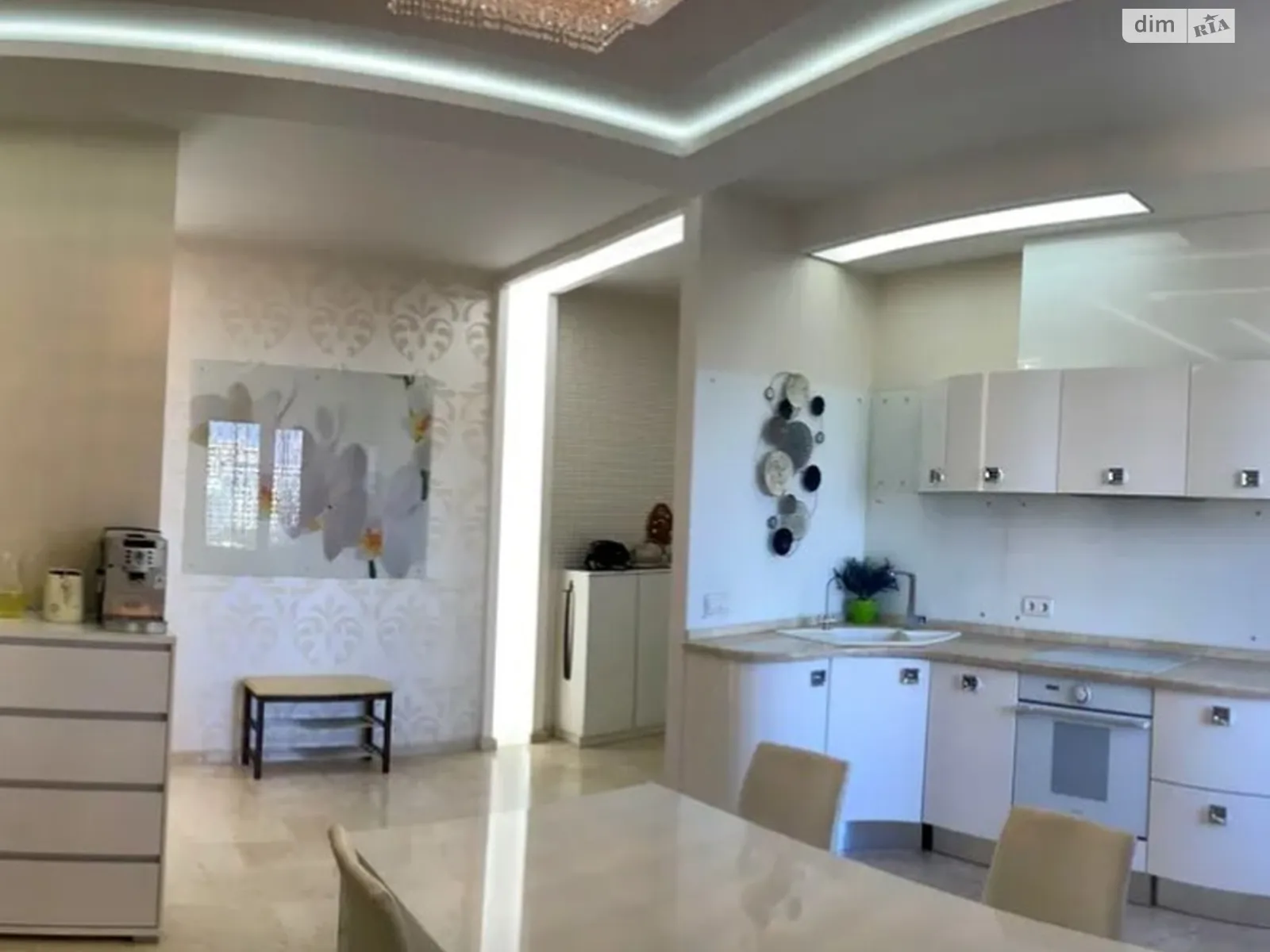 Продается 3-комнатная квартира 151.9 кв. м в Харькове, цена: 150000 $ - фото 1