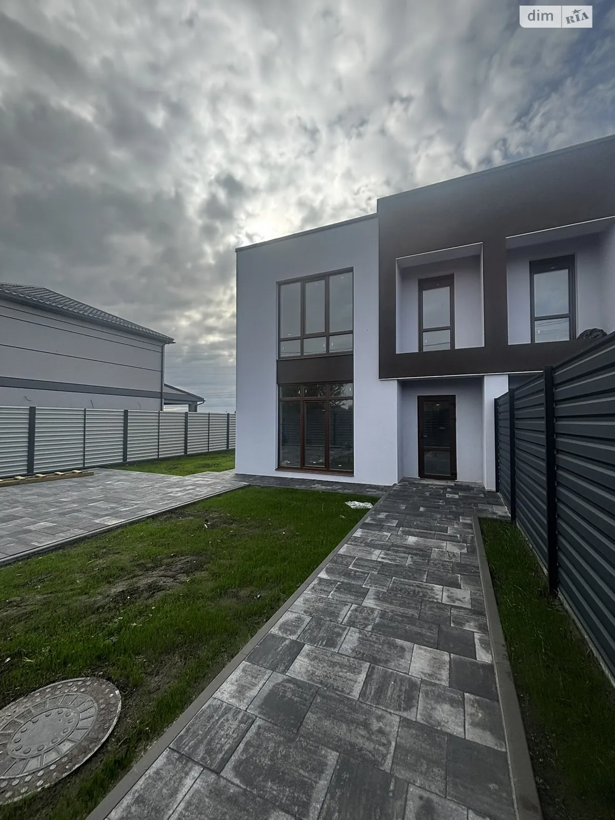 вул. Кобзарська Придніпровський Черкаси, цена: 69900 $ - фото 1