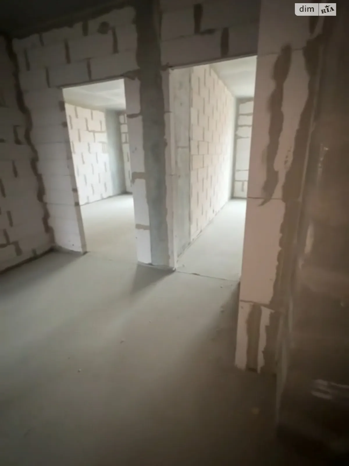 Продается 2-комнатная квартира 60 кв. м в Буче, ул. Бориса Гмыри, 8 - фото 1