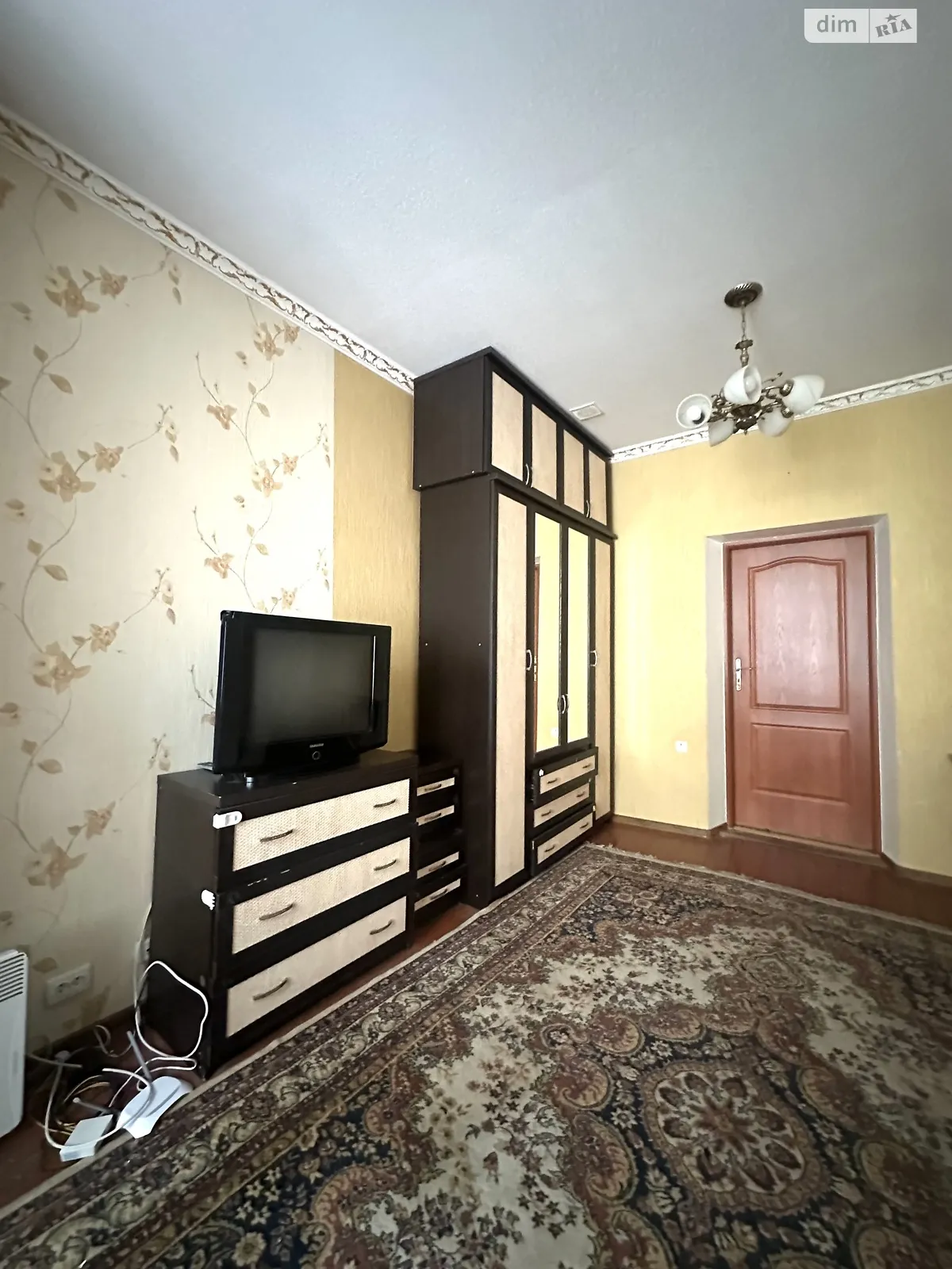 Продается 1-комнатная квартира 37 кв. м в Виннице, ул. Соборная - фото 1