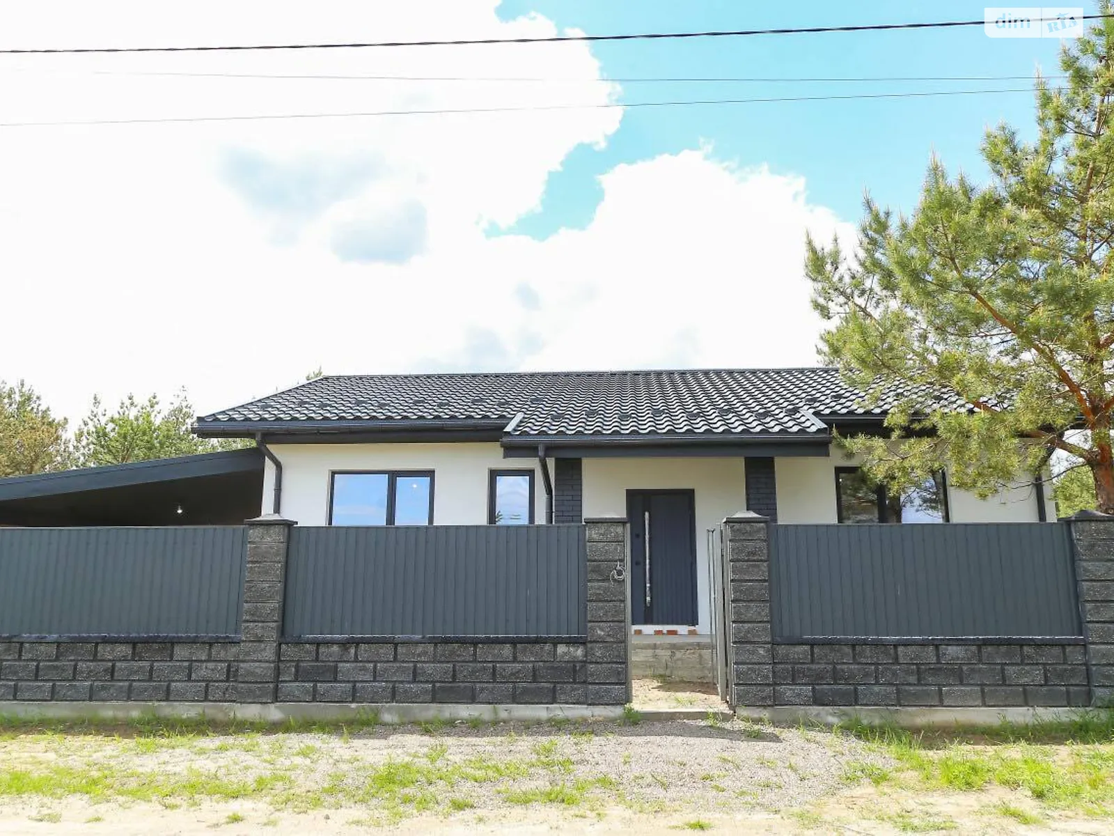 Продается одноэтажный дом 90 кв. м с участком, цена: 87000 $ - фото 1