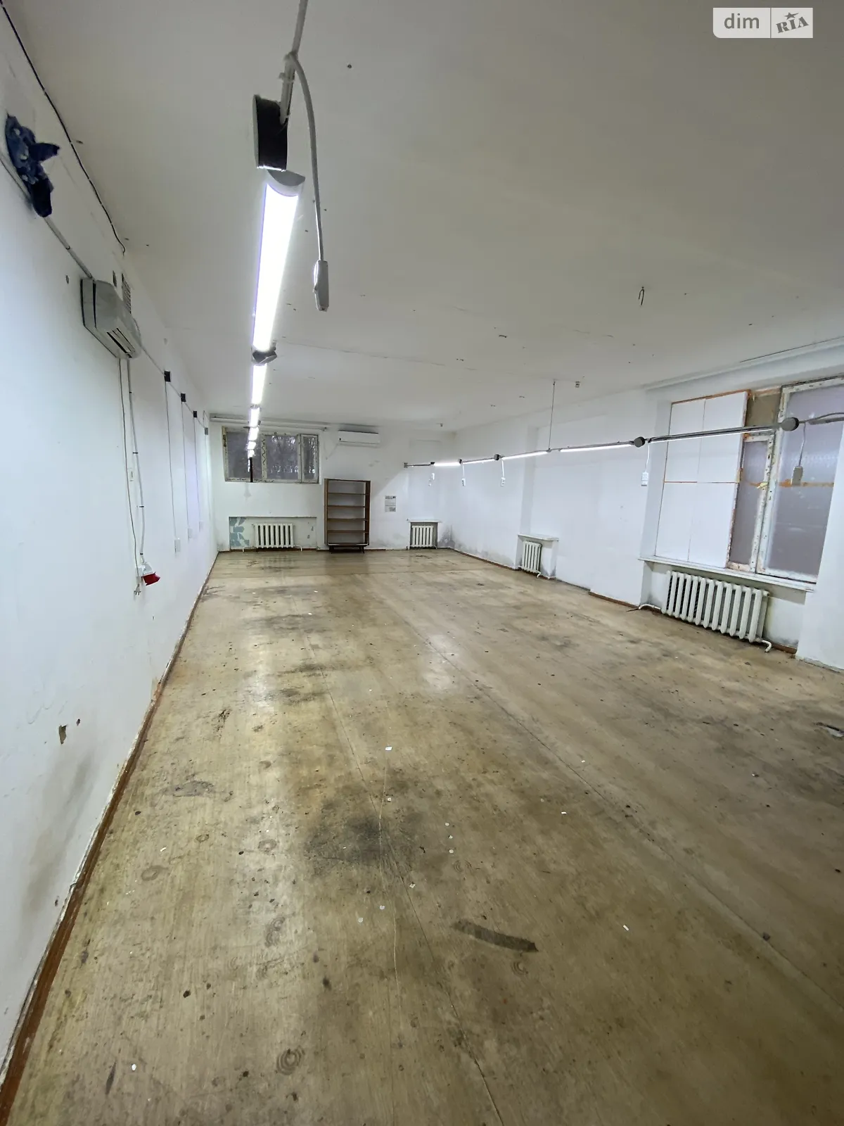 Сдается в аренду помещения свободного назначения 84 кв. м в 2-этажном здании, цена: 13440 грн - фото 1