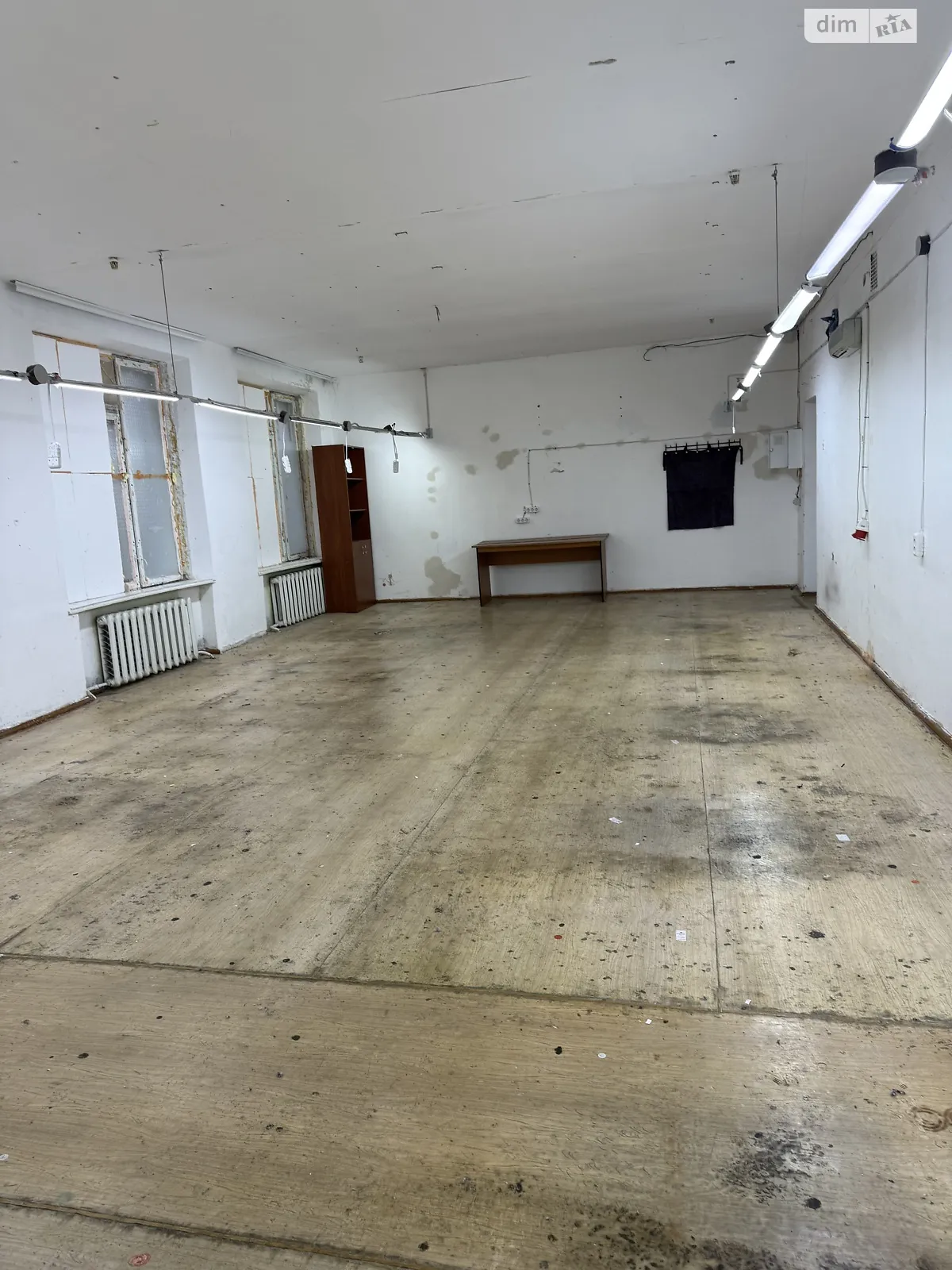 Сдается в аренду помещения свободного назначения 84 кв. м в 2-этажном здании, цена: 13440 грн - фото 1
