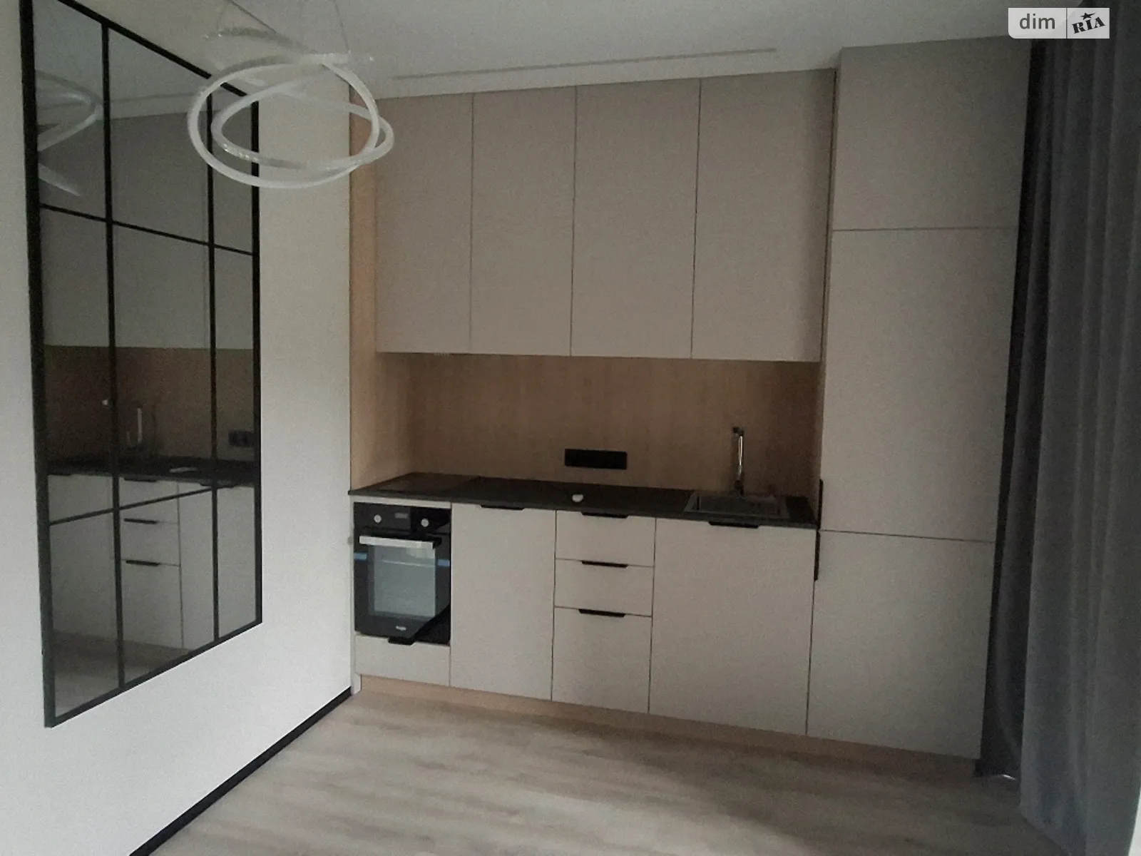 ул. Соборная(ІІІ Интернационала), 2К/8 Ирпень - фото 1