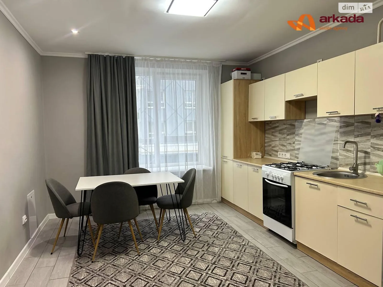 Сдается в аренду 1-комнатная квартира 47.5 кв. м в, цена: 329 $ - фото 1