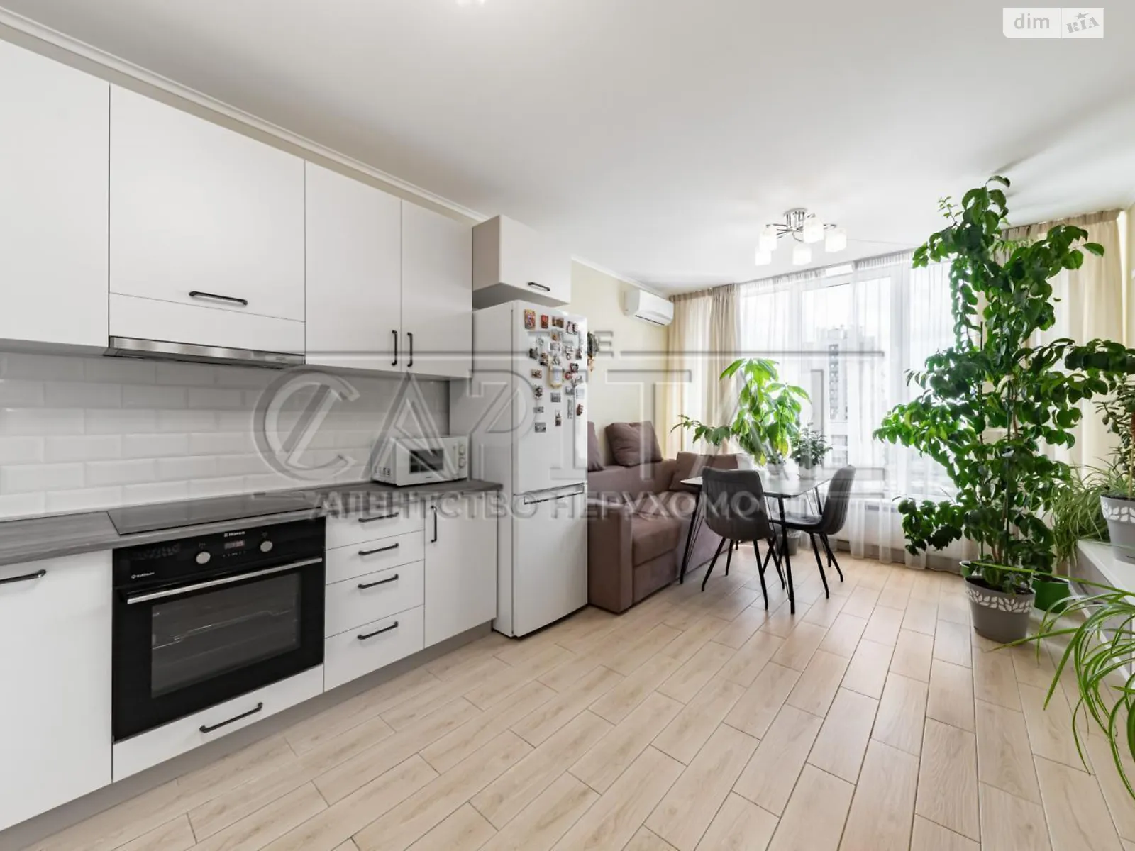 Продается 3-комнатная квартира 82.7 кв. м в Киеве, ул. Александра Олеся, 4 - фото 1