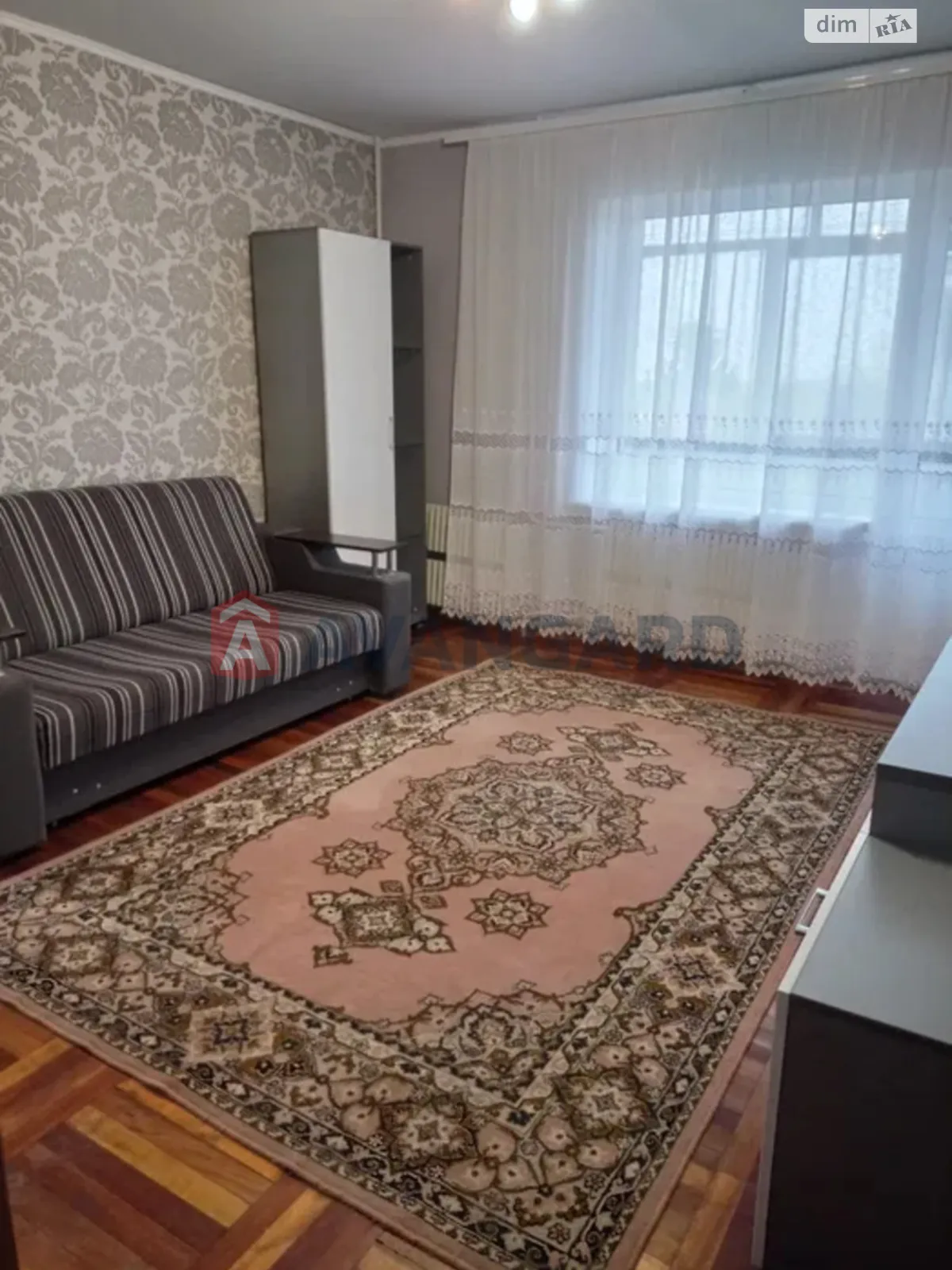 1-комнатная квартира 40 кв. м в Запорожье, ул. Амосова академика, 63 - фото 1