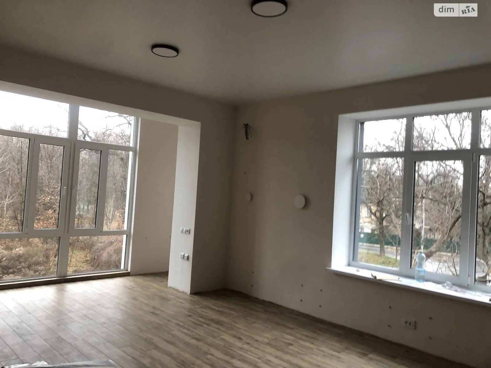 Продається 1-кімнатна квартира 53 кв. м у Києві, вул. Тираспольська, 44 - фото 1