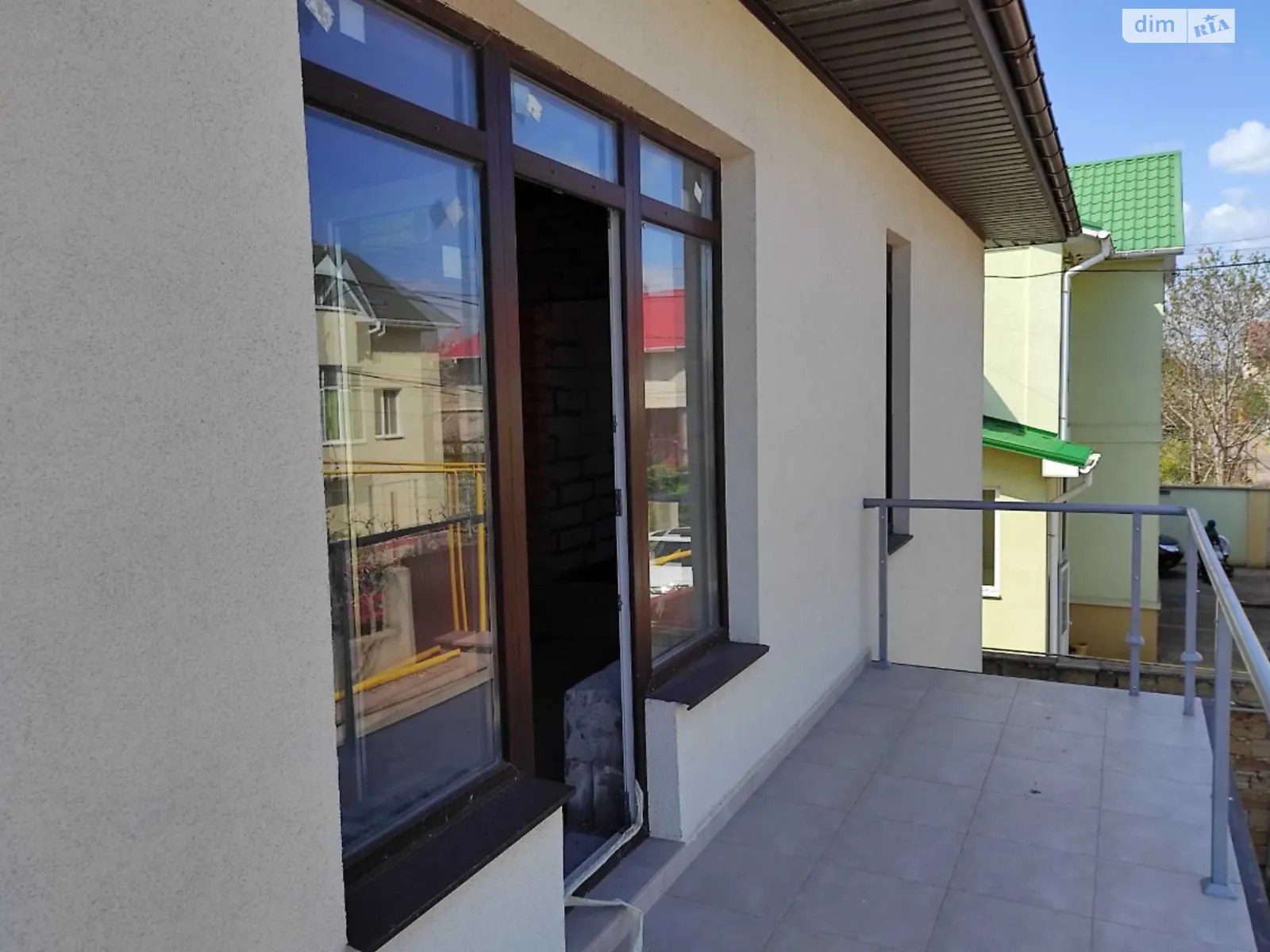 Продается дом на 2 этажа 231.8 кв. м с камином, цена: 110000 $ - фото 1