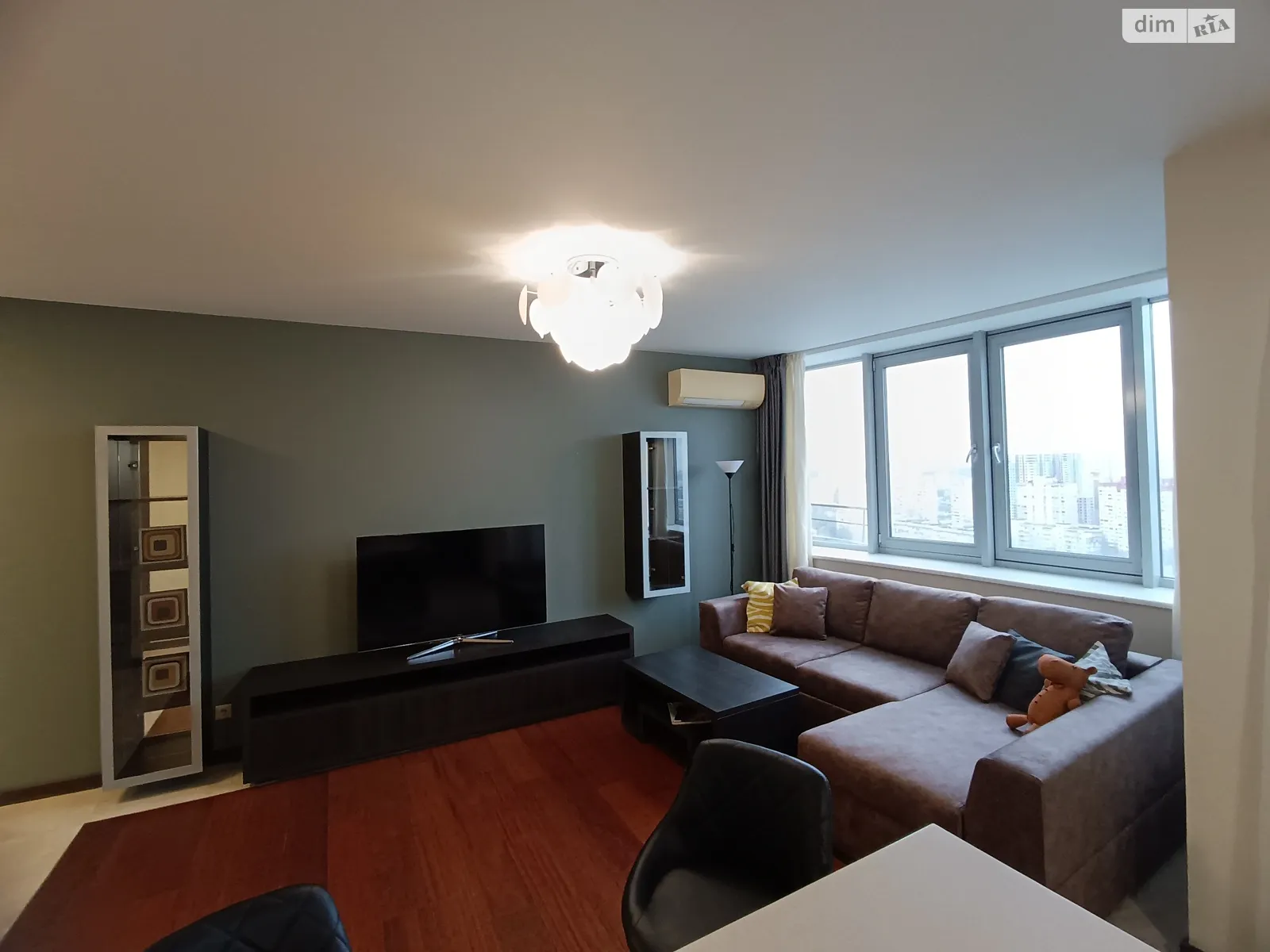 ул. Вышгородская, 45 Ветряные Горы Киев ЖК Парковый Город Минская - фото 1