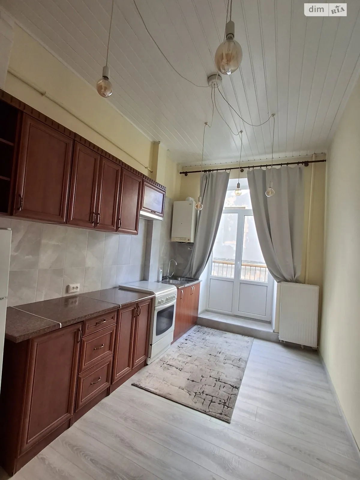 3-комнатная квартира 84 кв. м в Тернополе, ул. Каминная, 4 - фото 1