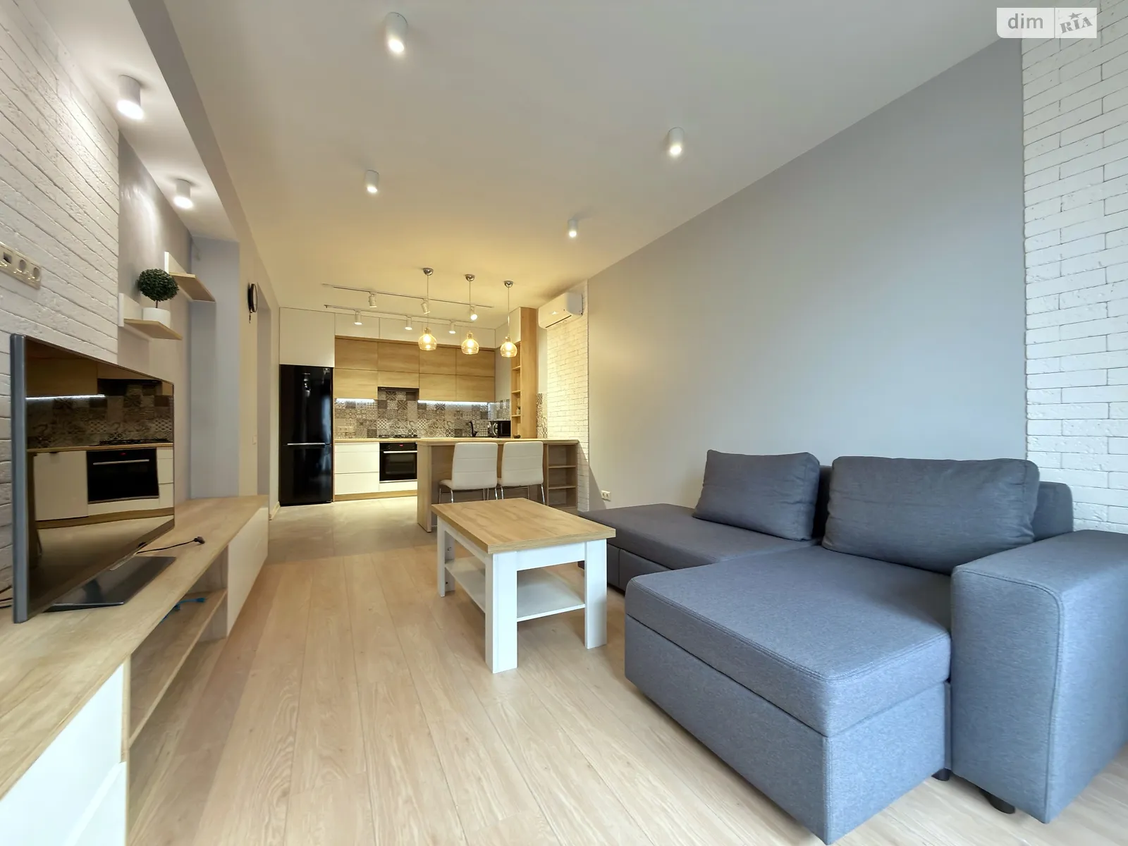 Здається в оренду 2-кімнатна квартира 71 кв. м у Львові, вул. Замарстинівська, 55З - фото 1