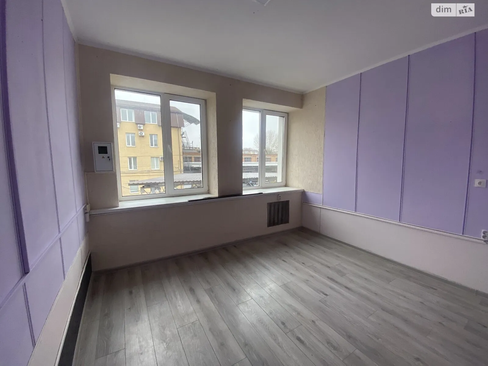 Здається в оренду офіс 11 кв. м в бізнес-центрі, цена: 5000 грн - фото 1