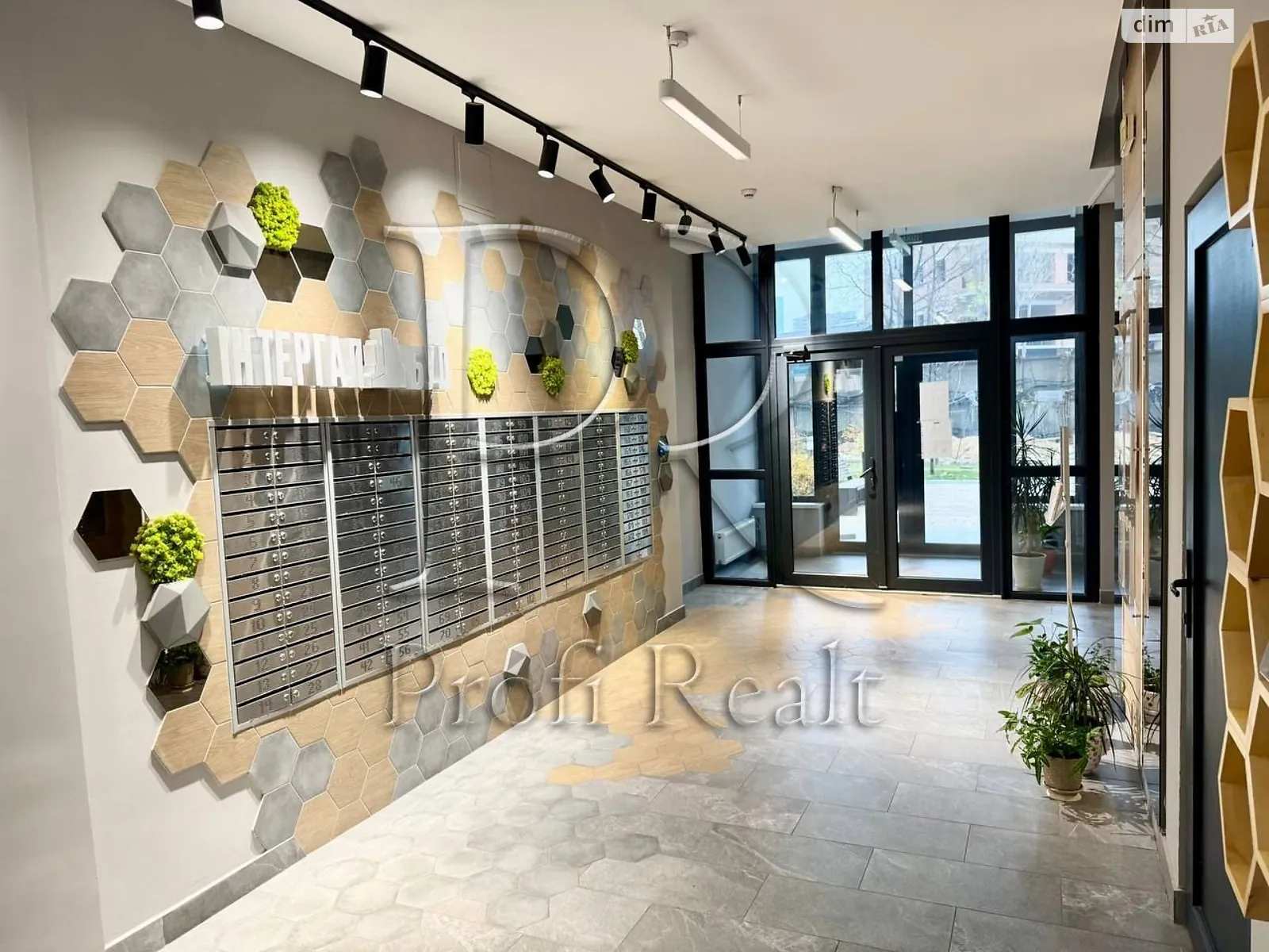 Продается 2-комнатная квартира 60.5 кв. м в Киеве, ул. Ивана Выговского(Маршала Гречко), 12К - фото 1